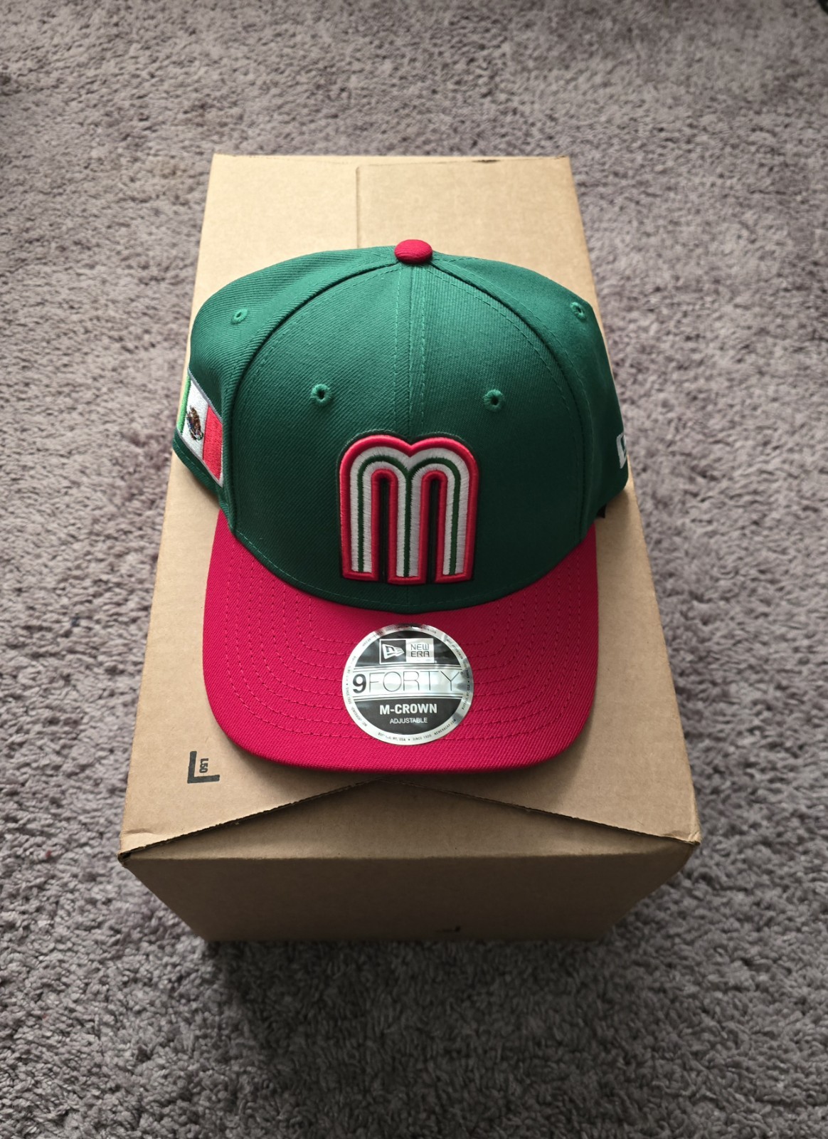 New Era 9Forty Mexico 2026 M Crown Snapback Hat – Green