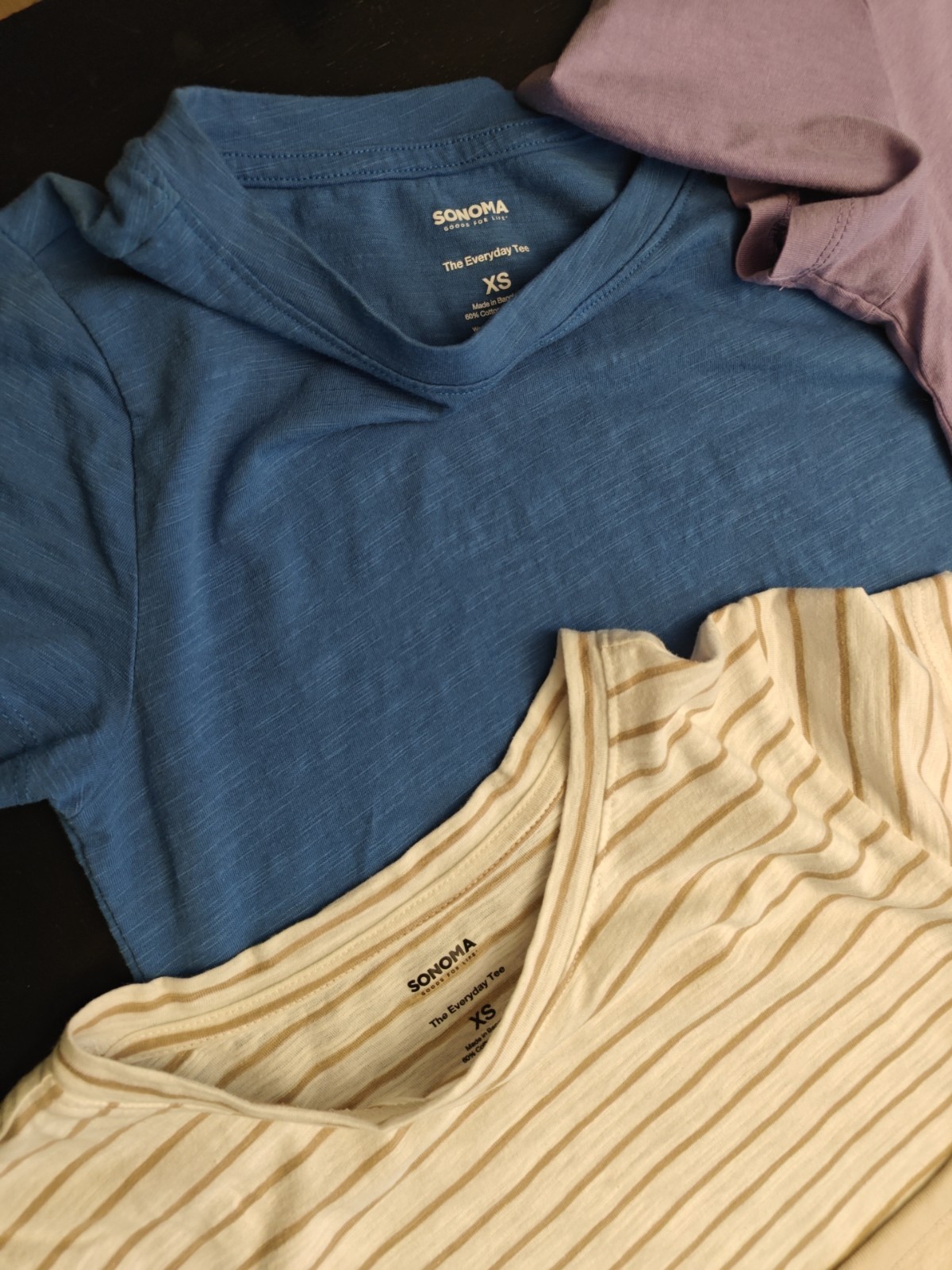 Women’s Basic Tees Size XS Lot of 7 Plain T-shirts Solids Tops Lot plain