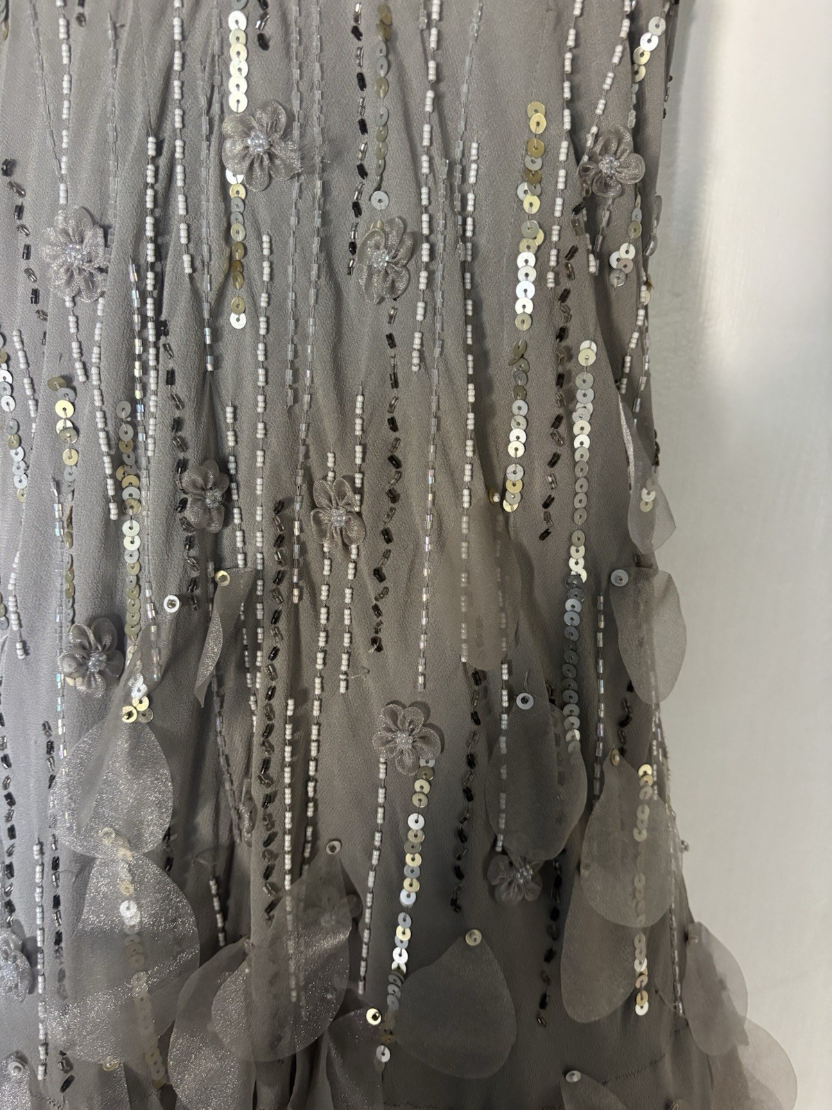 Gossamer Silver Gray Chiffon Sequin Beaded V-Neck Open Back Long Gown S