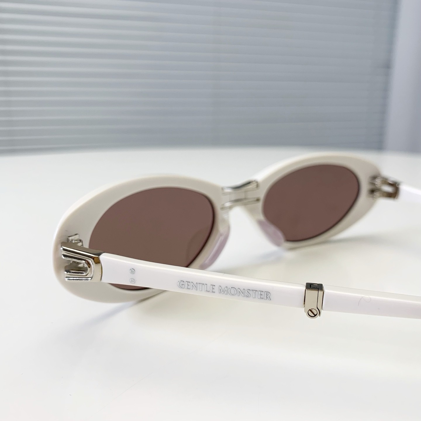 GENTLE MONSTER LOLANG White Brown 55口21-132 Sunglasses New w/ Case