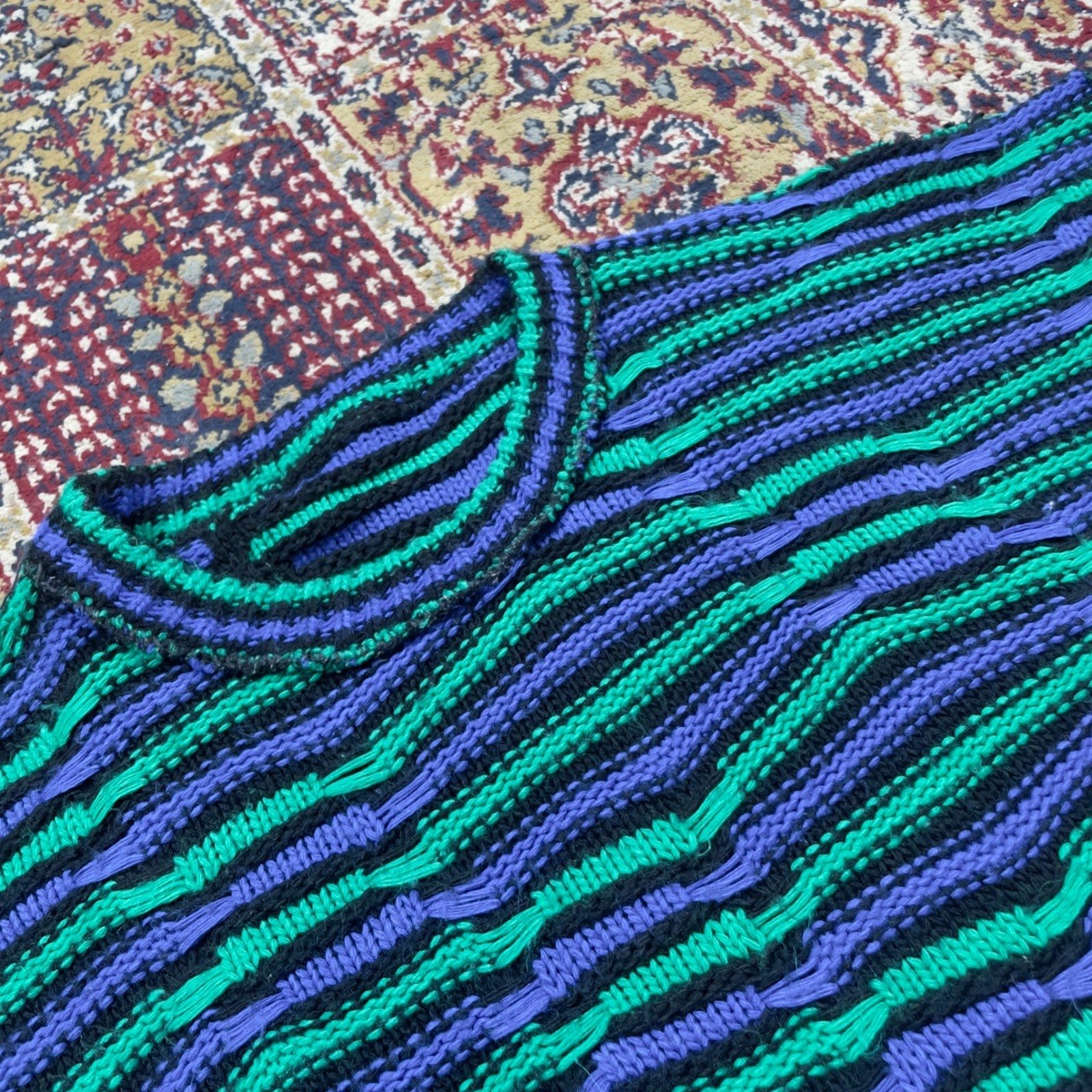 VTG 80s 90s Geometric Striped 3d Handmade Knit Sweater Green Black L-XL distress