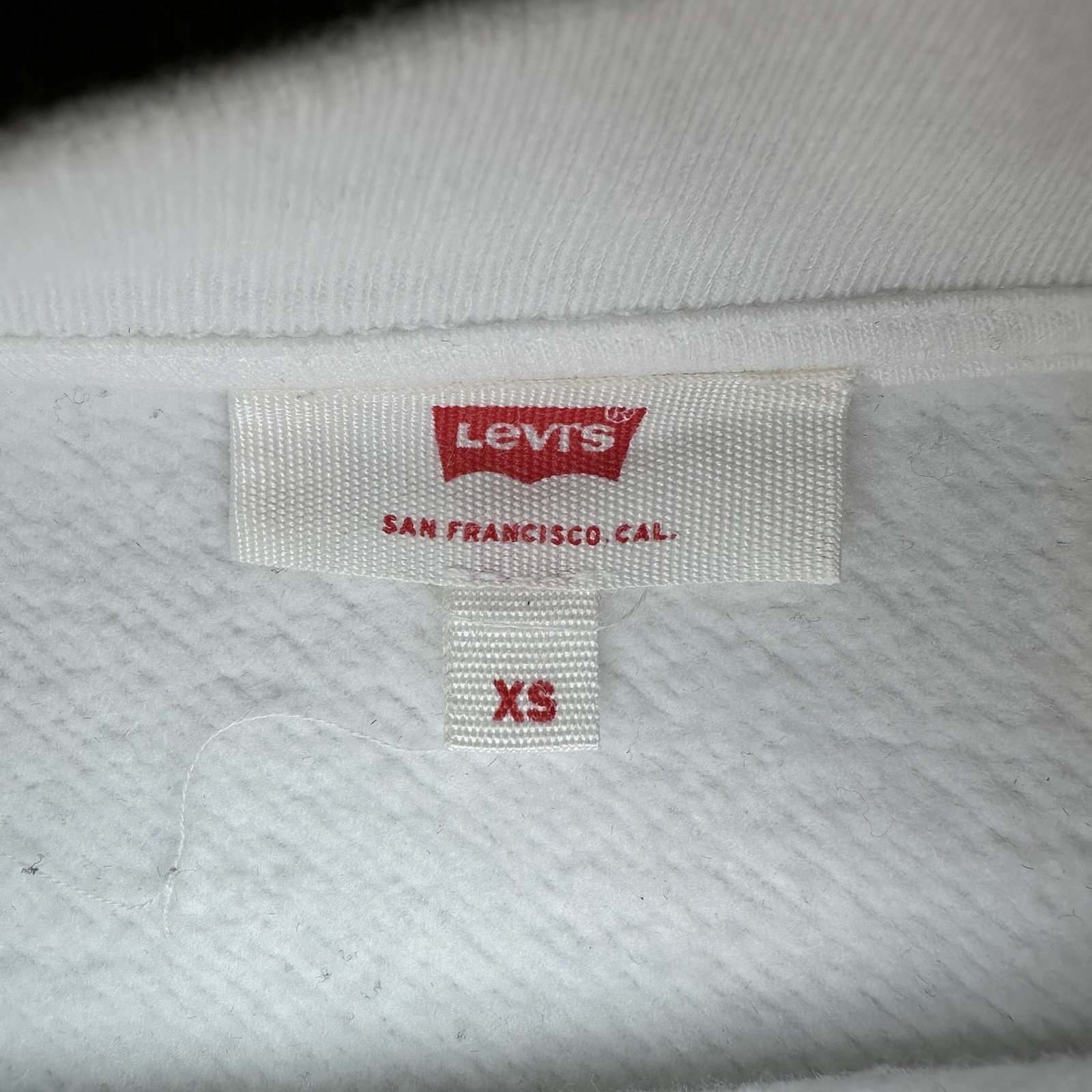Levi’s Cropped Logo Sweatshirt Long Sleeve White Womens Sz XS Preppy Comfy Cozy