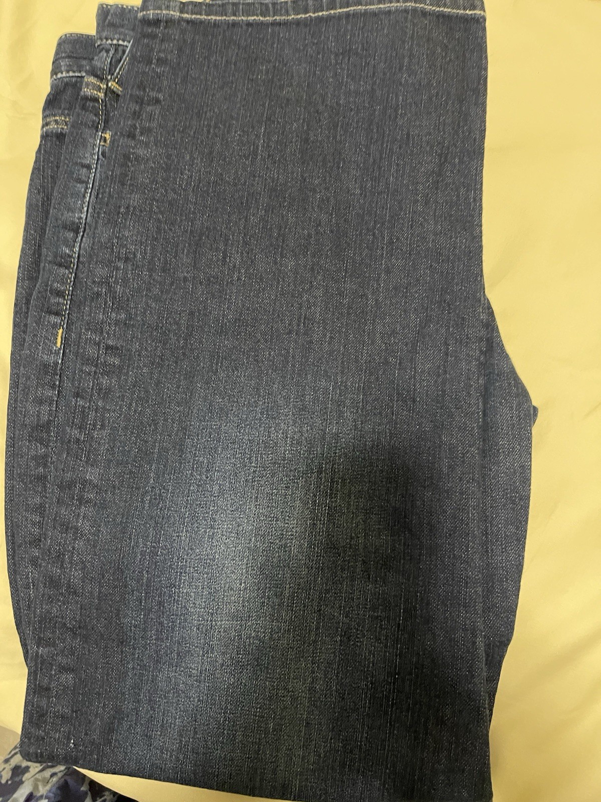 Armani Jeans Men’s Dark Wash Blue Straight Leg Regular Fit Mid Rise Denim