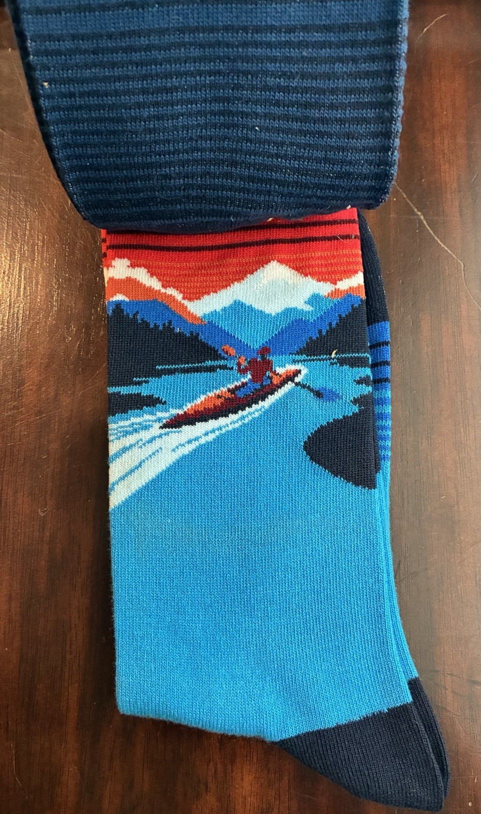Twisted Toes Novelty Crew Socks Men’s 2 Pairs Size 8-13 NWT Fathers Day Outdoor