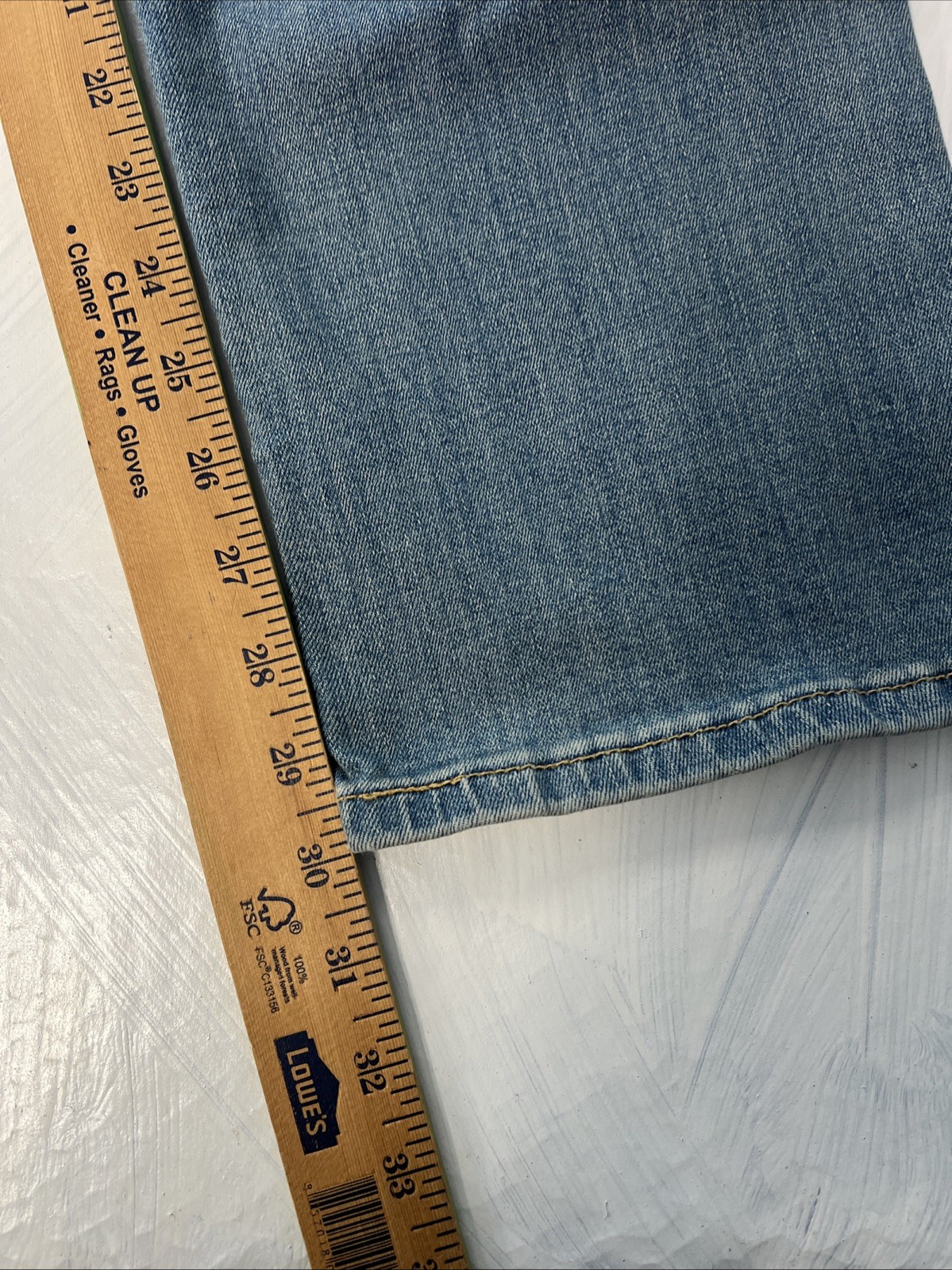 LEVI STRAUSS Men All Seasons Tech 541 Athletic Denim Jeans 33×30 Light Blue Wash
