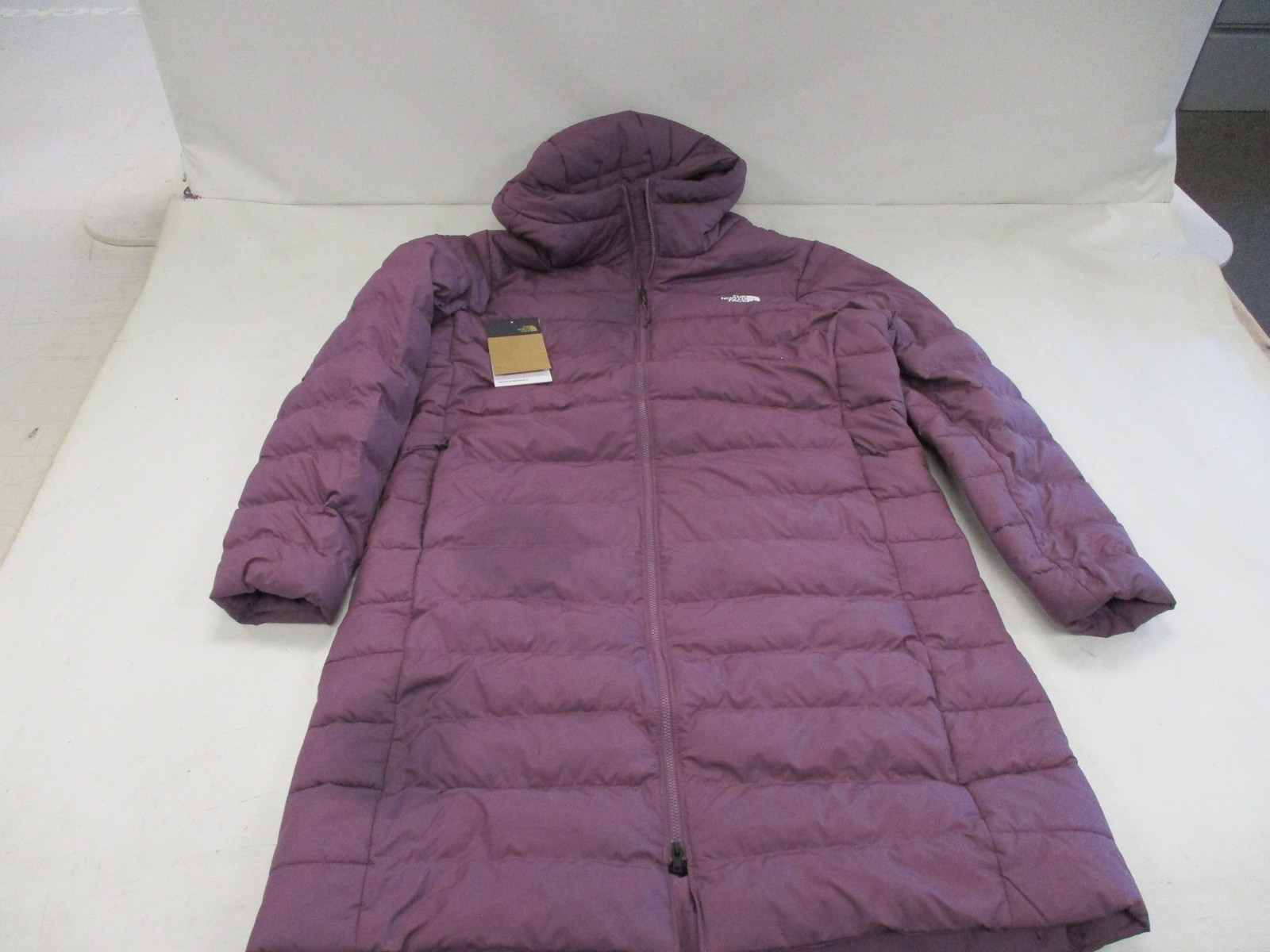 THE NORTH FACE WOMENS ACONCAGUA PARKA SIZE X-LARGE MAUVE NF0A88TA1NI-XL