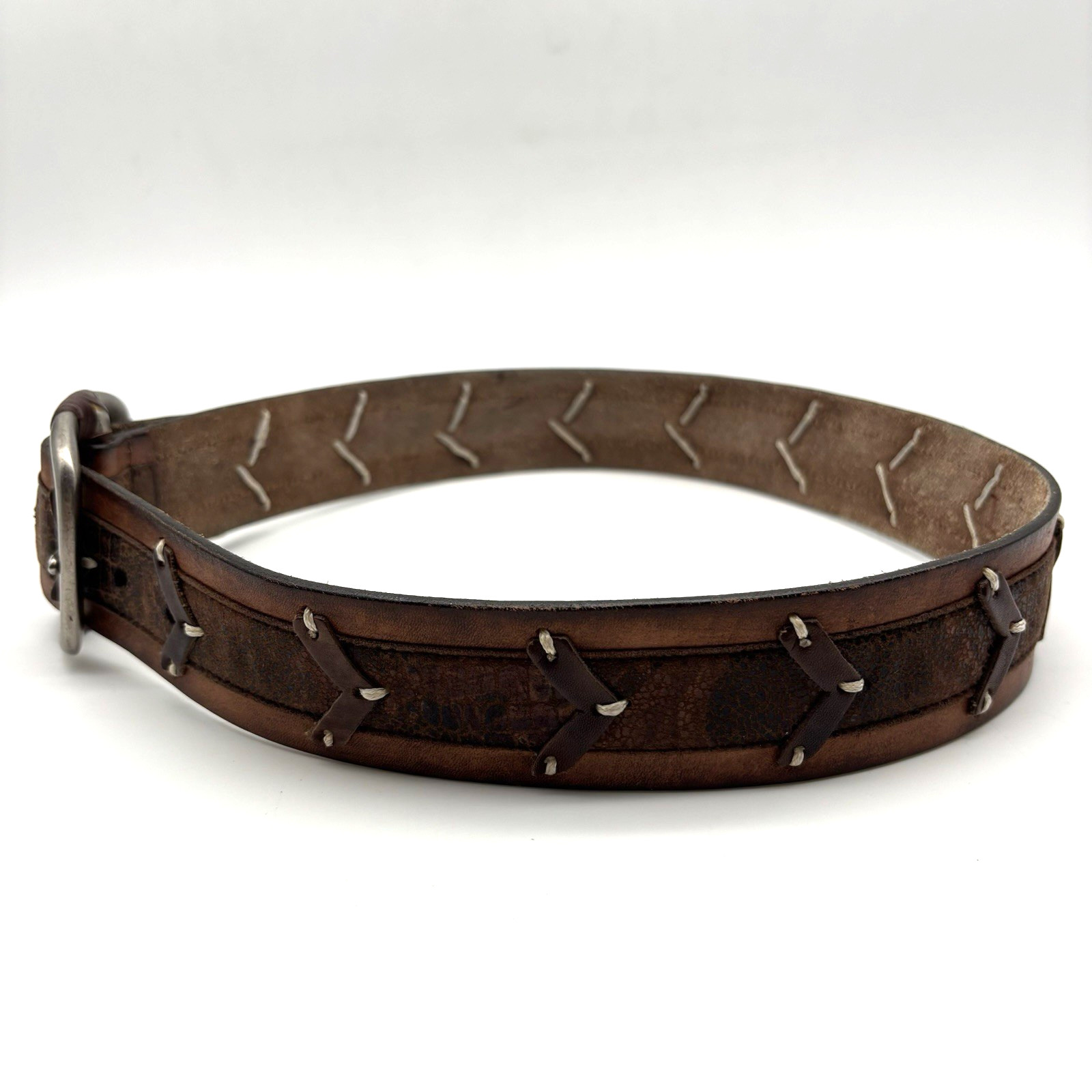 Vintage Y2K Levi’s Two-tone Genuine Leather Chevron Segments Western Belt 30-34″