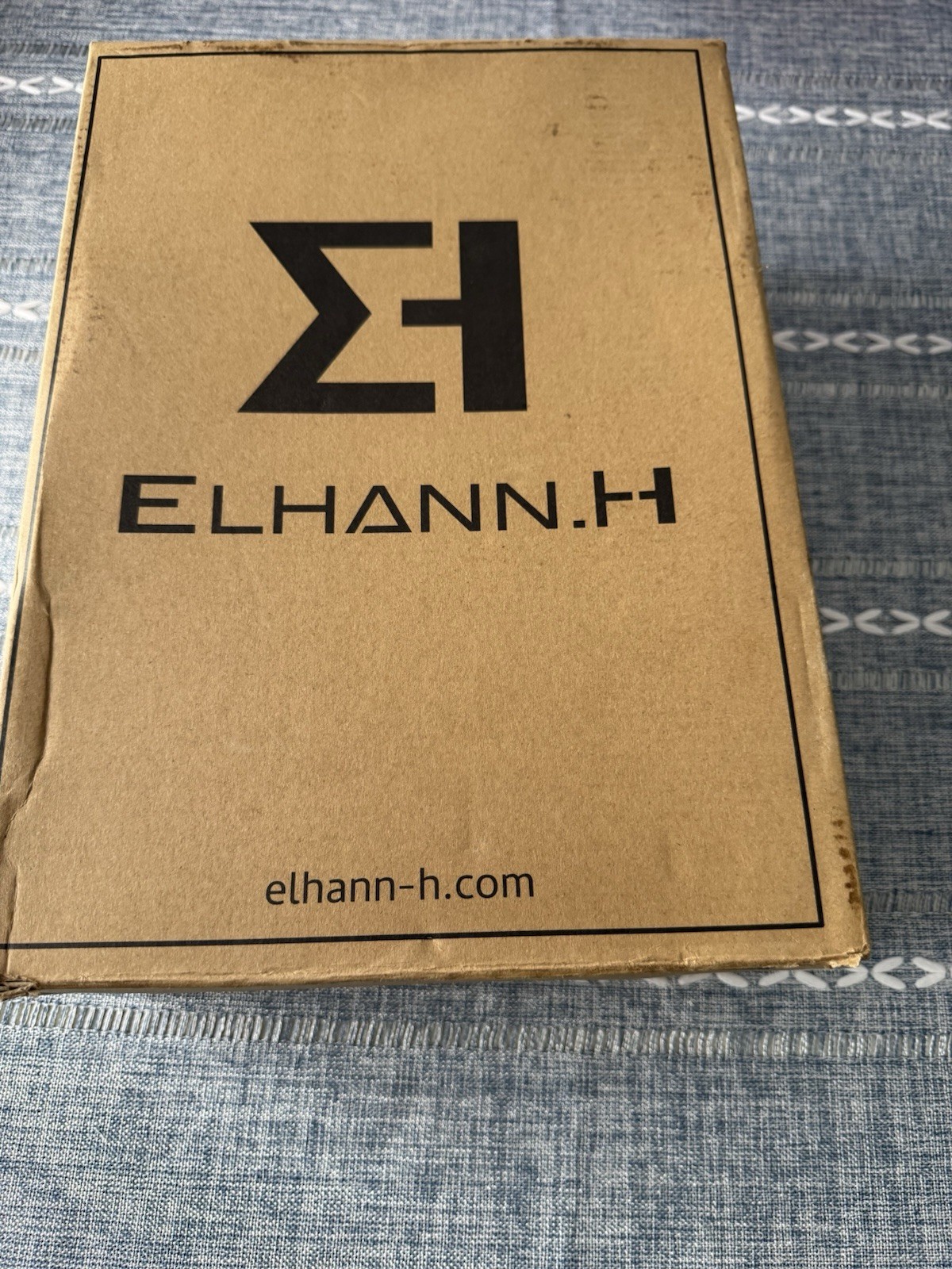 Elhann.H Men’s Sneakers SIZE US 9 Brand New!