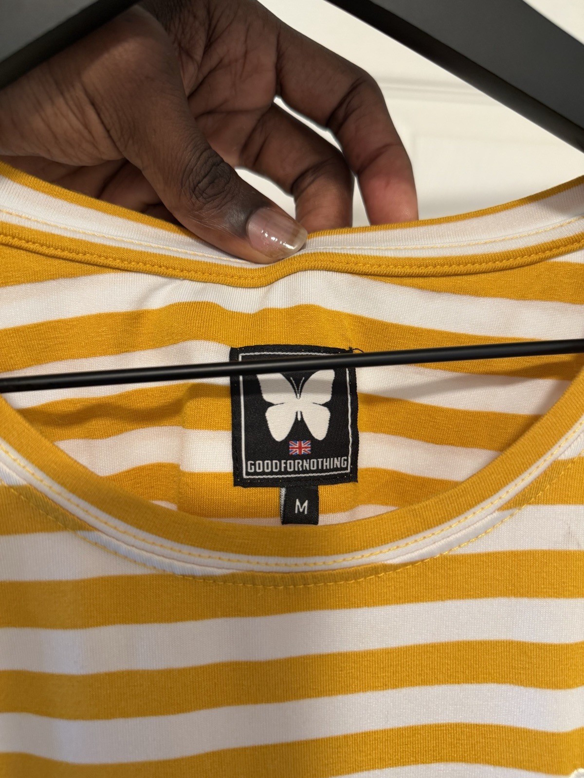Good For Nothing Men’s Yellow/White Striped Tee Embroidered Butterfly M