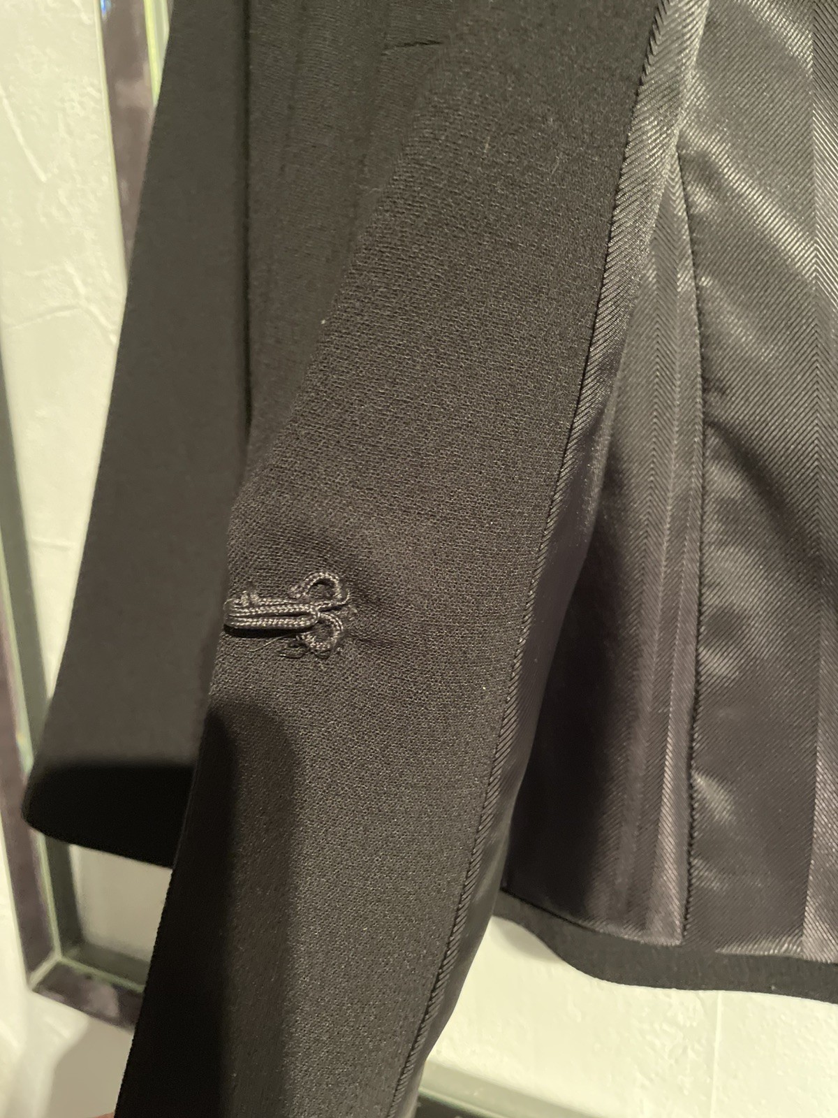 Viyella Fully Lined Black Lightweight Wool & Polyester Jacket – Size 12