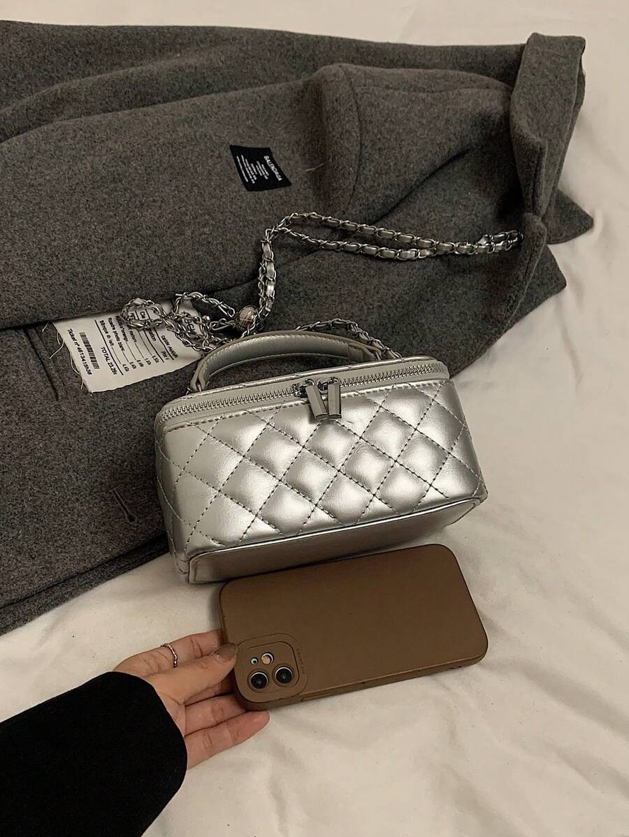Fashionable Quilted Box Bag Plain Mini Crossbody Chain Strap Zipper Purse