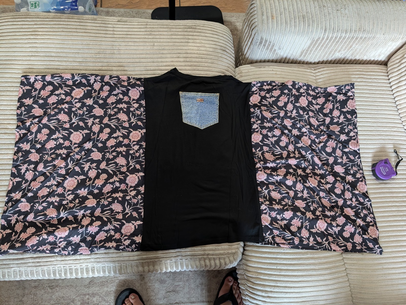 Women’s Black Floral Batwing/Dolman 3/4 Sleeve Crew Neck Graphic Top OS