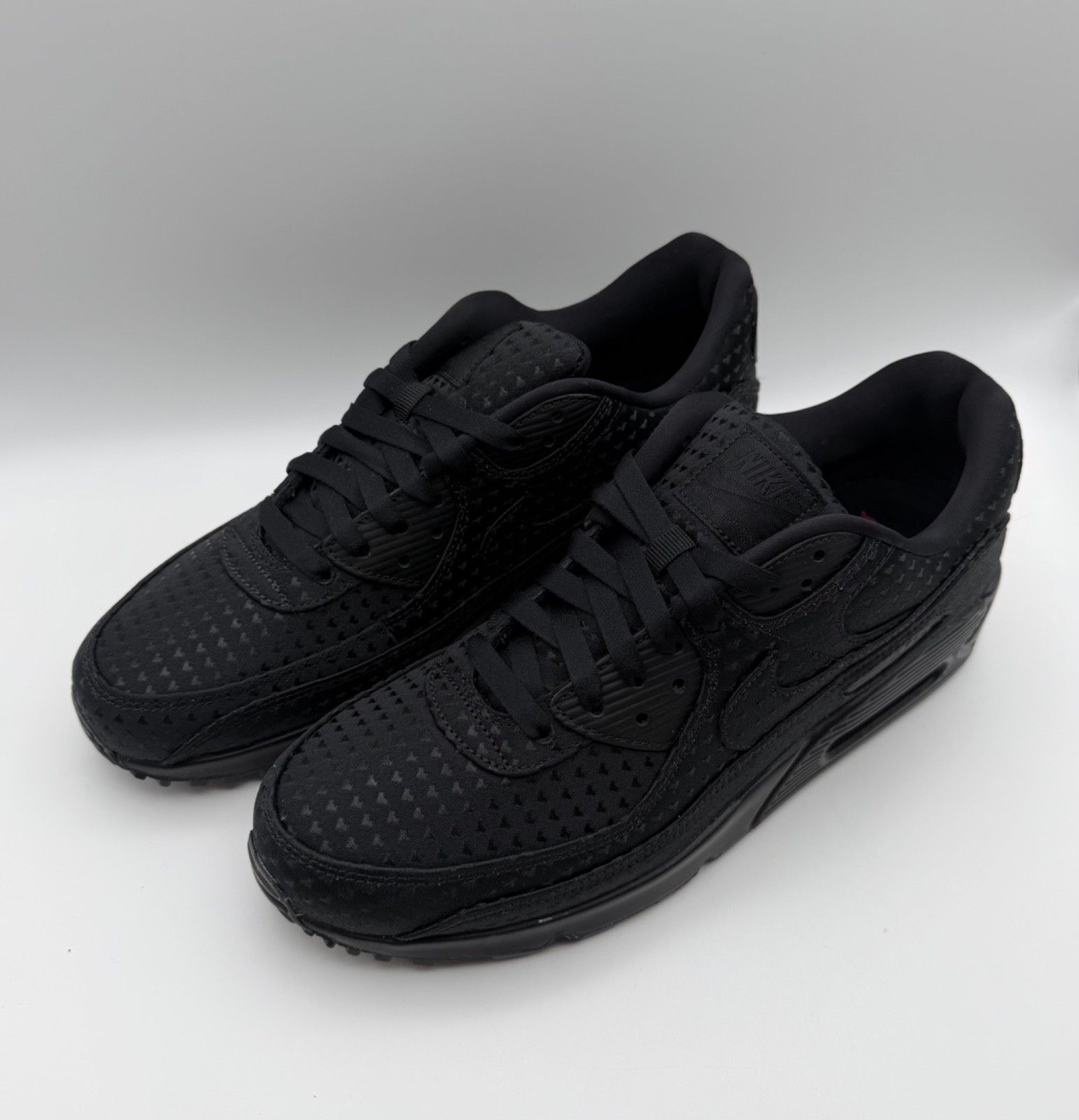 Nike Air Max 90 PRM Valentine’s Day Black/Black-University Red [IB6606-001]