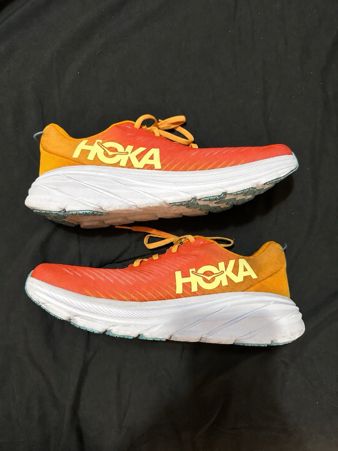 Hoka One One Rincon 3 Low Camellia Radiant Yellow Women’s Size 11