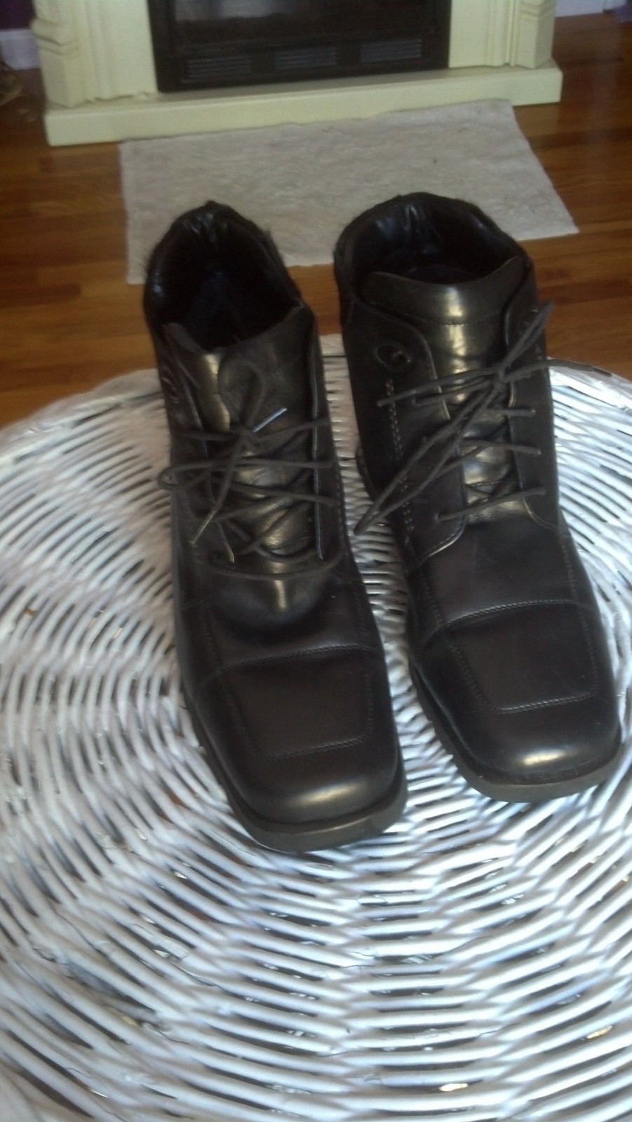 (Theresia M. Celeste) Black SOFT Leather Ankle Boots (Germany) Euro Size 4.5
