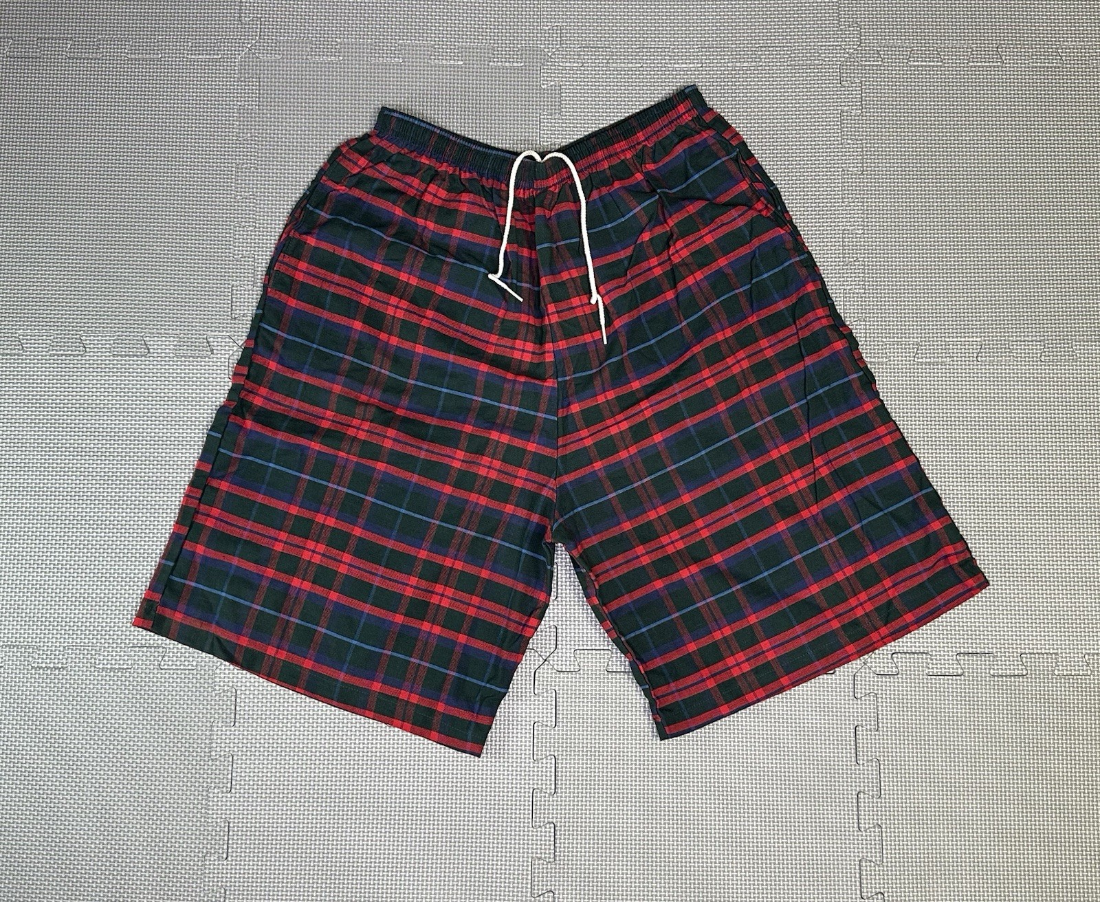 Vtg 80s 90s Plaid Shorts Drawstring Pockets Multicolor Cotton Polyester Made USA
