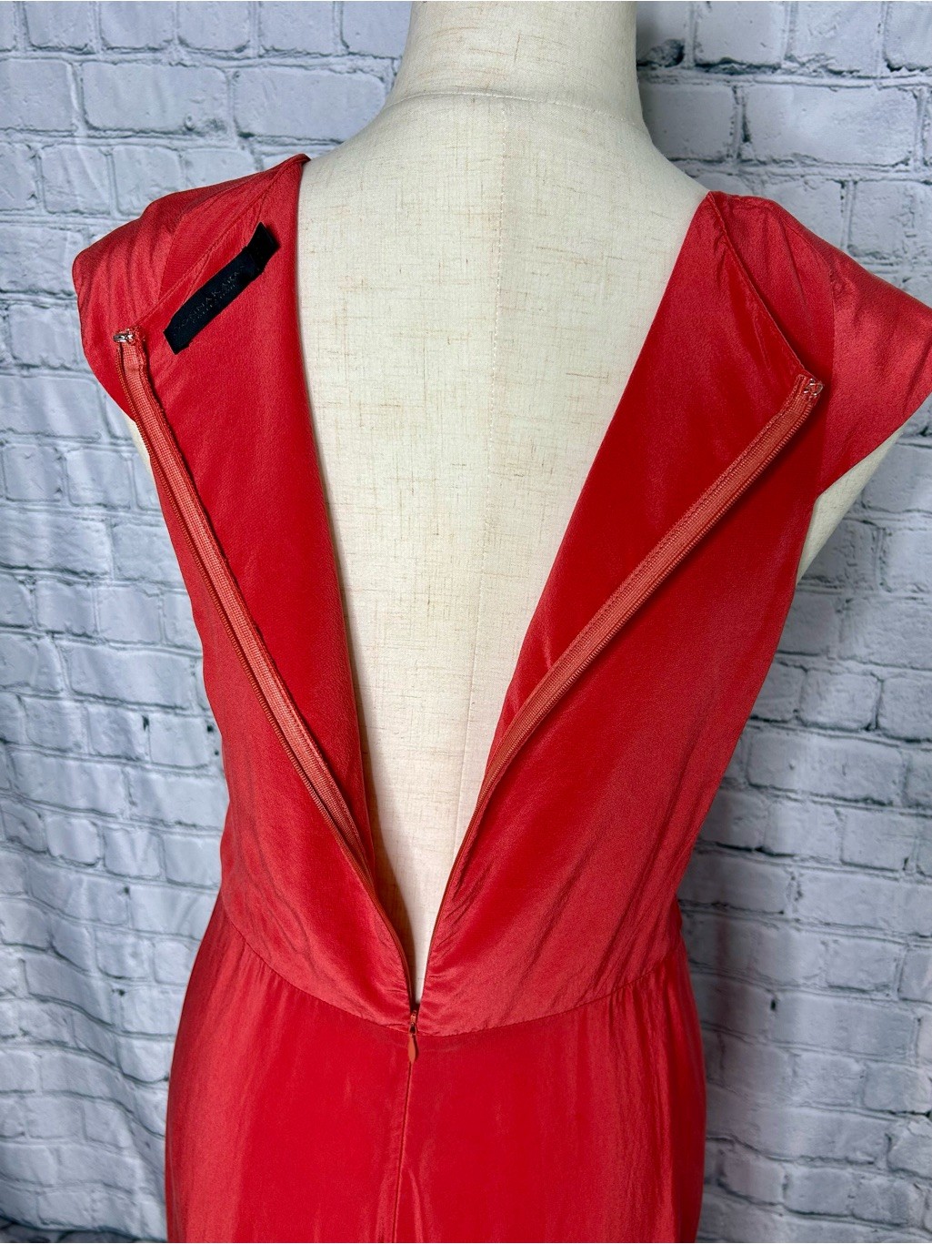 Donna Karan Black Label 100% Silk Coral Drape Dress Luxury Size 6