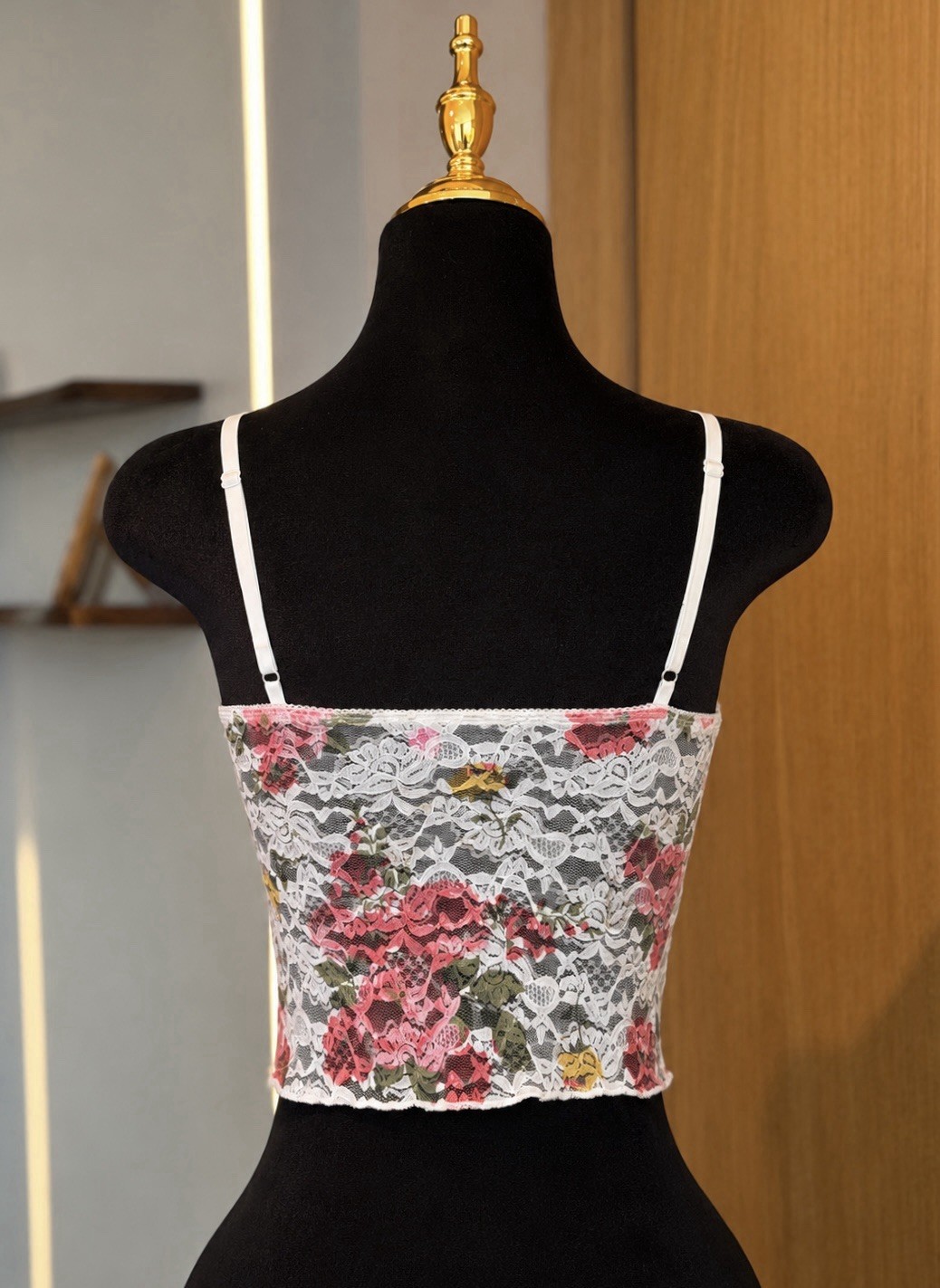 Edikted Coquette Y2K Floral Lace Corset Cami Top | Garden Muse
