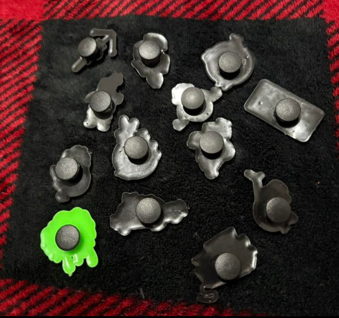 GHOSTBUSTERS – movie Slimer – 13pc Shoe Charms croc decoration – FREE SHIPPING
