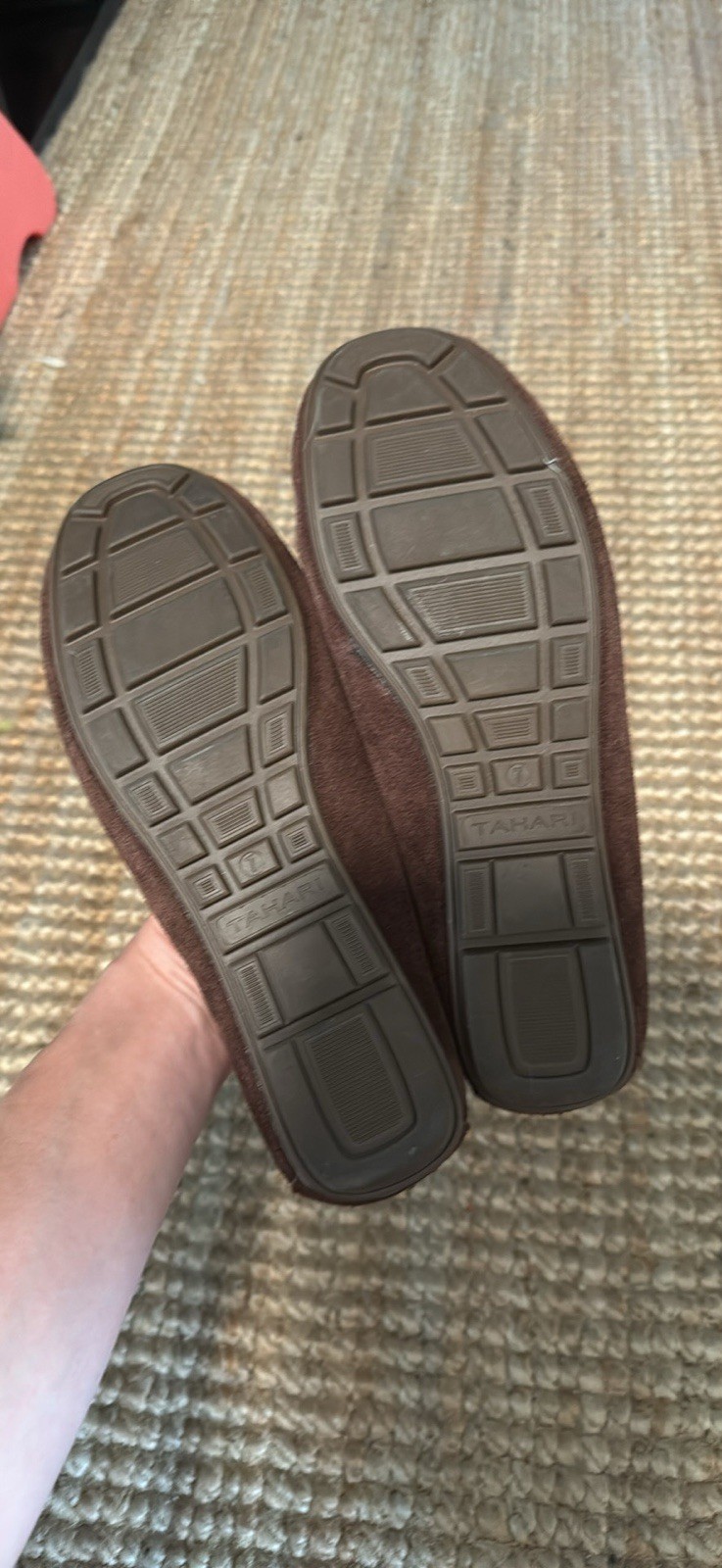 Tahari Brown Suede Slip-On Loafers Round Toe Comfort Casual Shoes Size 7