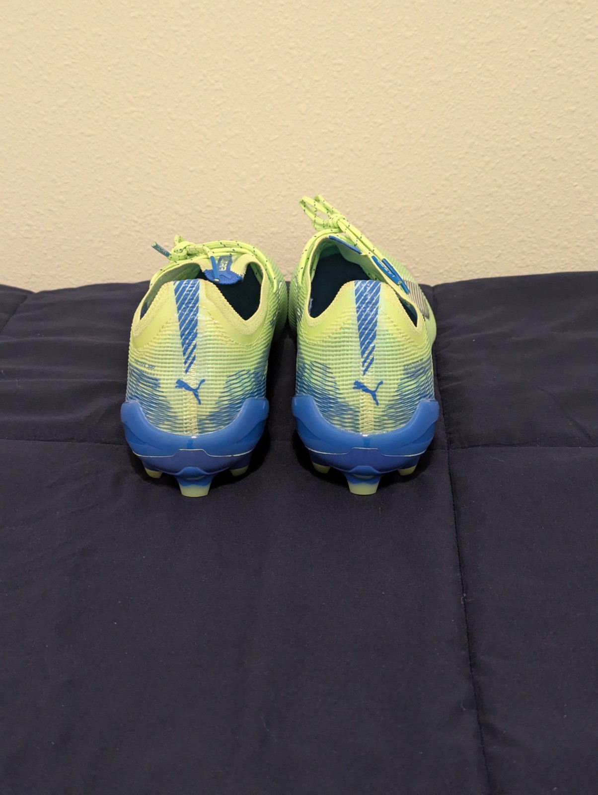 Puma Ultra 5 Ultimate FG Soccer Cleats size 12 Apple White Blue 107683-03
