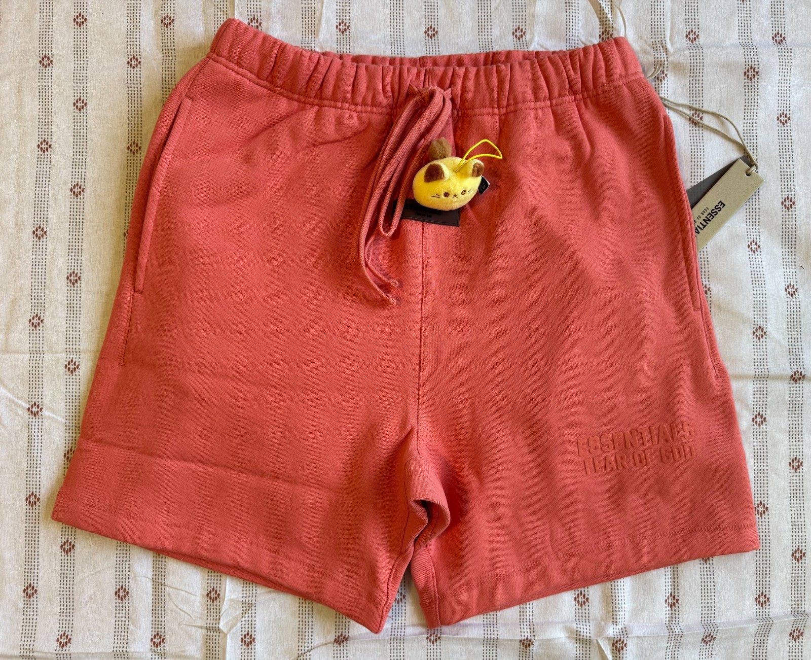 Essentials Fear of God Coral shorts