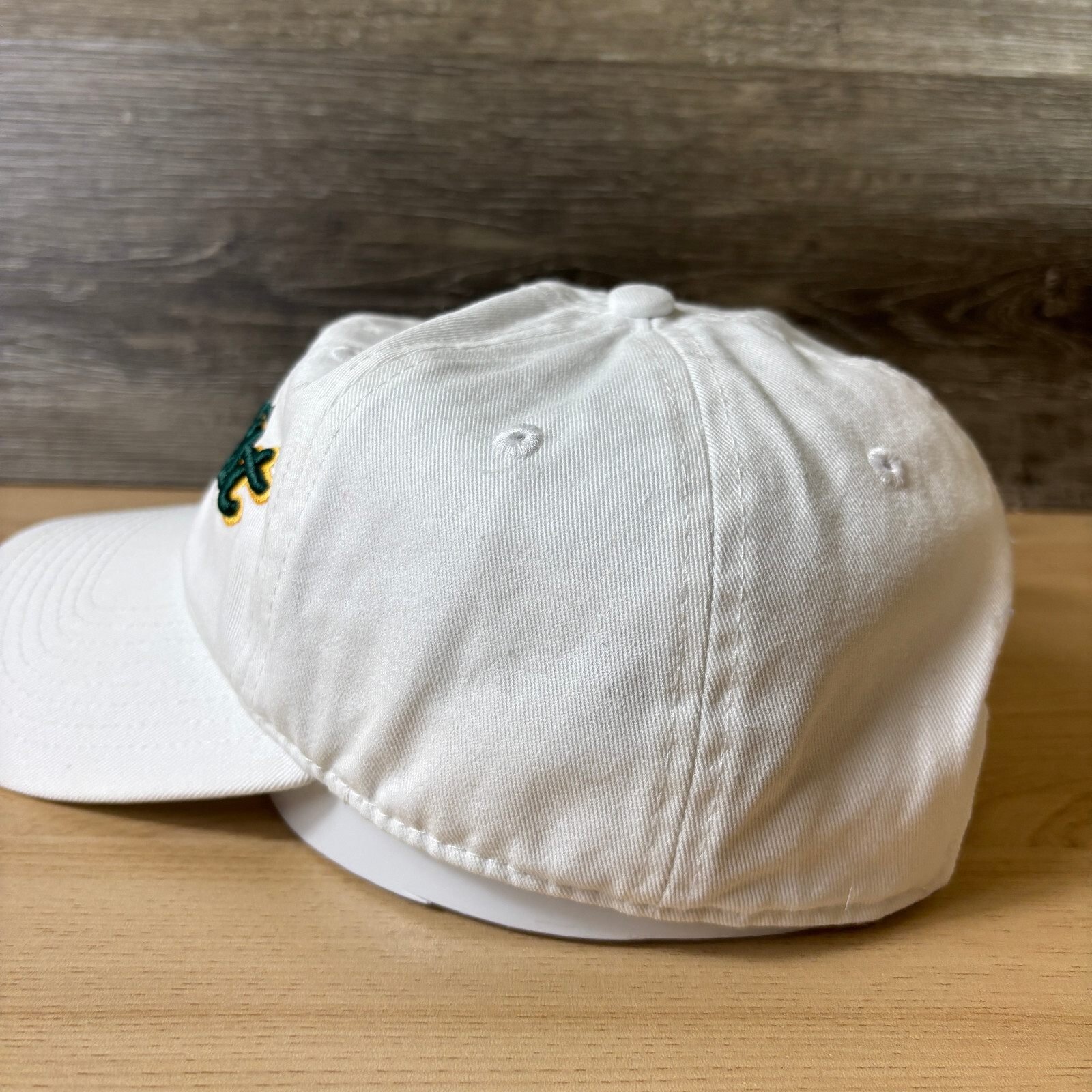 Titleist Hat Cap Strap Back White Green Emerald Greens Junior Golf