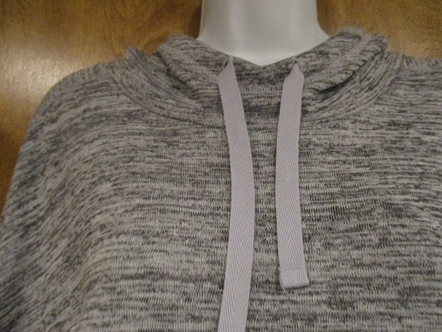 XERSION Pepper Gray Hoodie Cover Up w/Kangaroo Pouch Size MT Polyester/Spandex