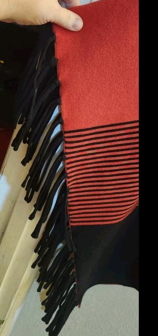 Multiple Women Shaw M/l Red Black With Fringe