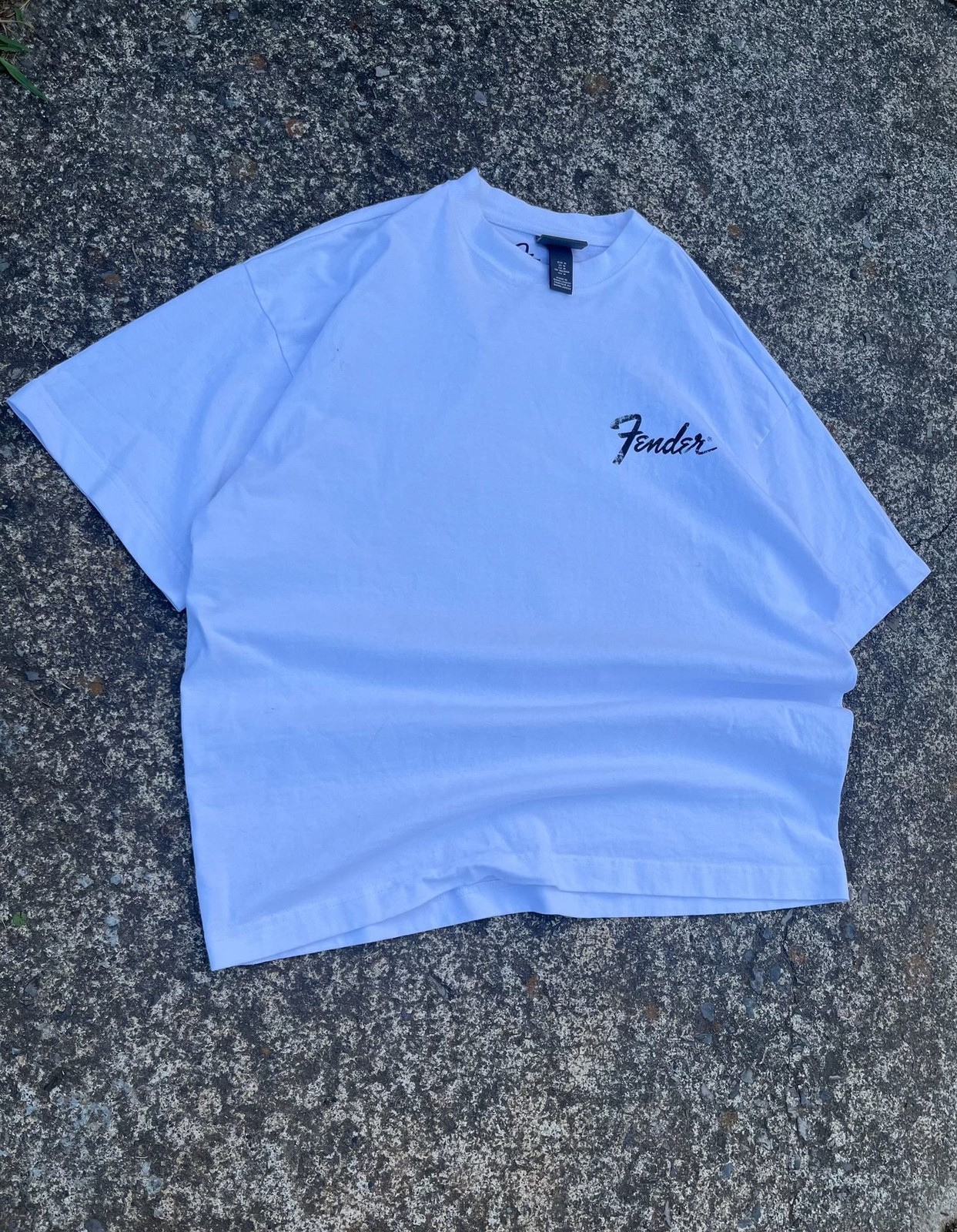Fender ’64 Custom Deluxe Reverb Amp Graphic T-Shirt Size M