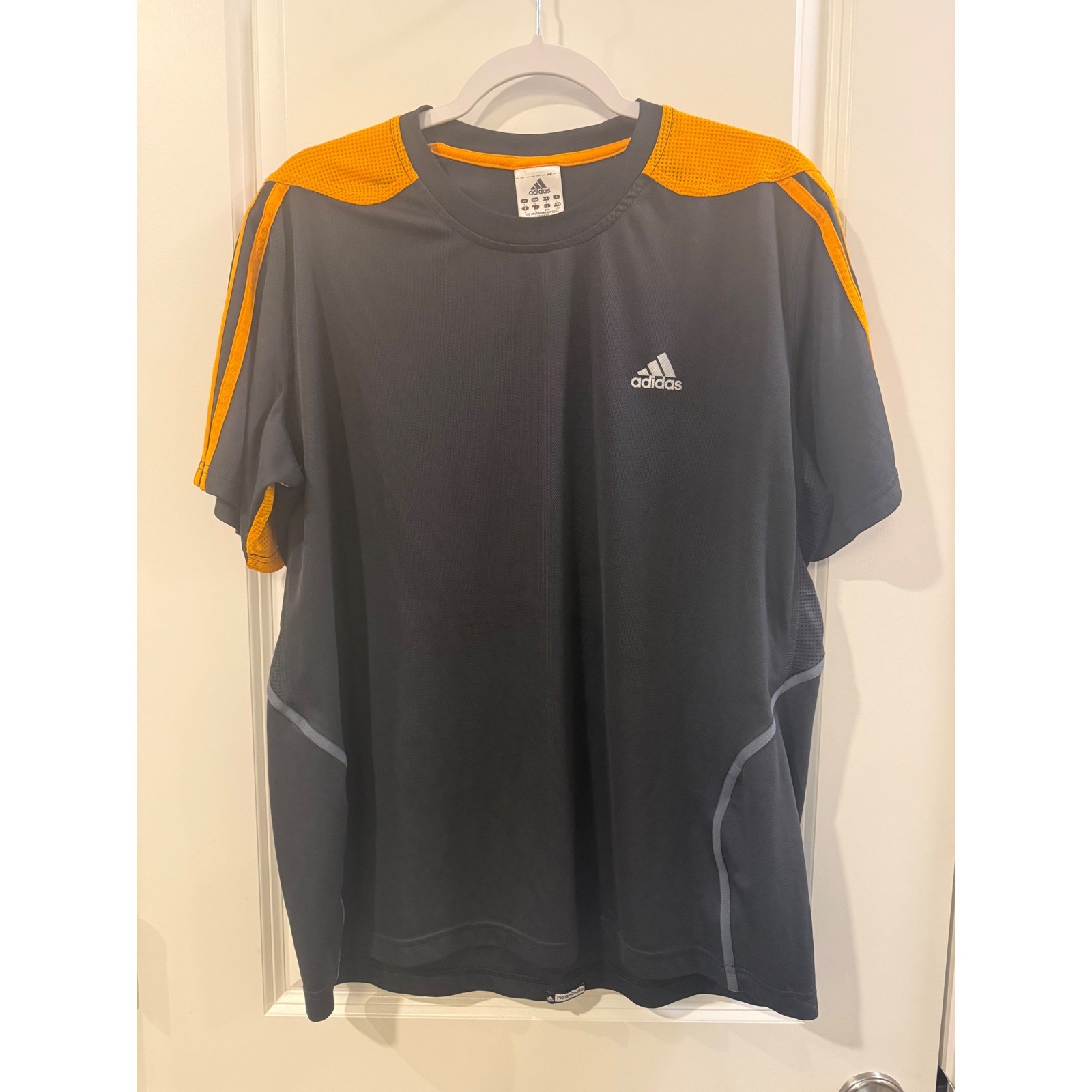 Adidas Response Men Large Charcoal Grey Orange 3-Stripe Performance Mesh T-Shirt