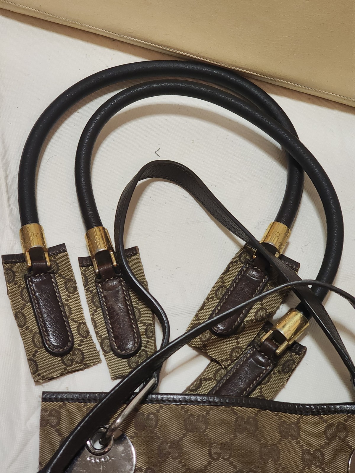 Lot Of Gucci Fendi Ferragamo Burberry Replacement Parts Hardware Zippers Etc