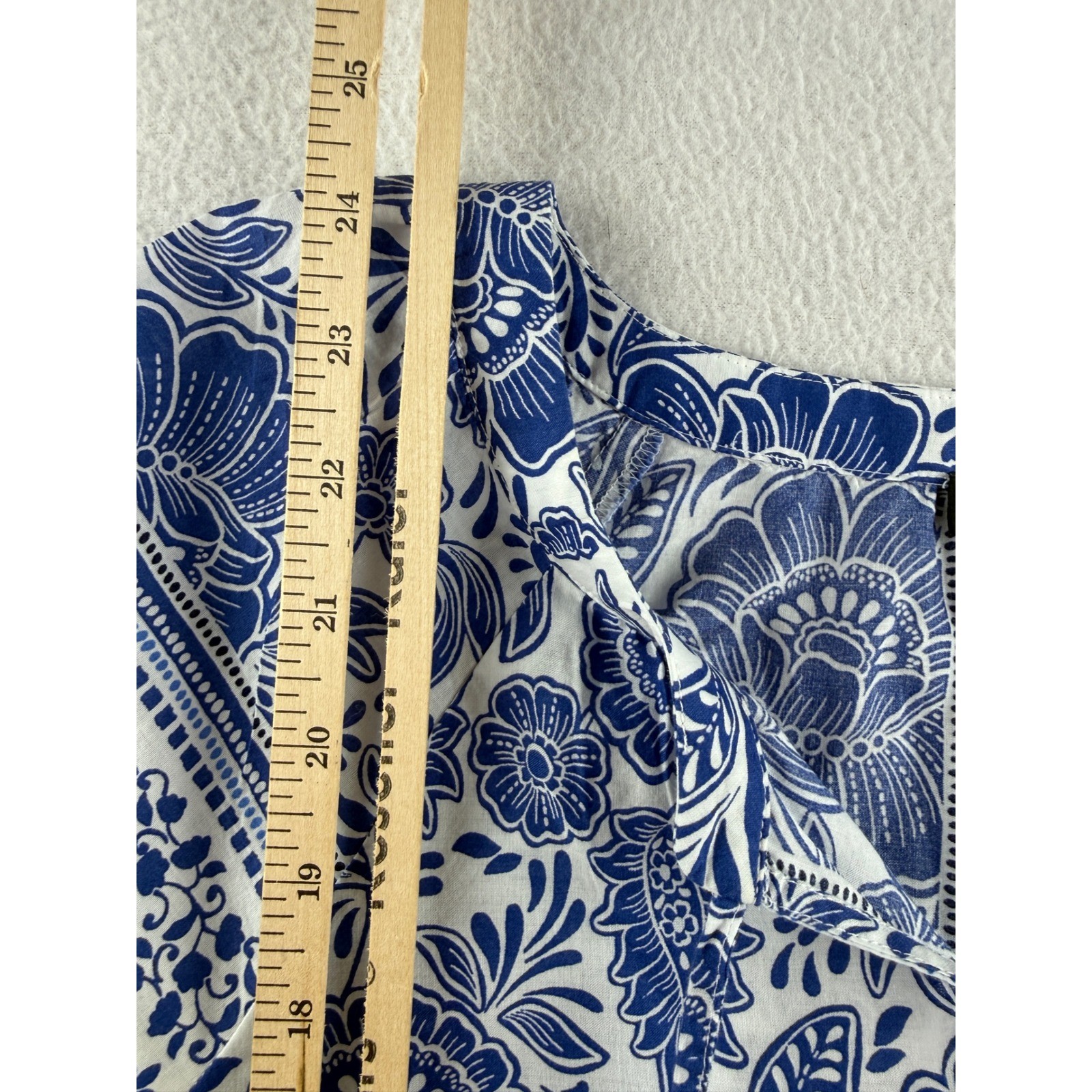 Talbots Petite Medium Blue White Floral Cotton Tassel Cap Sleeve Boho Top MP