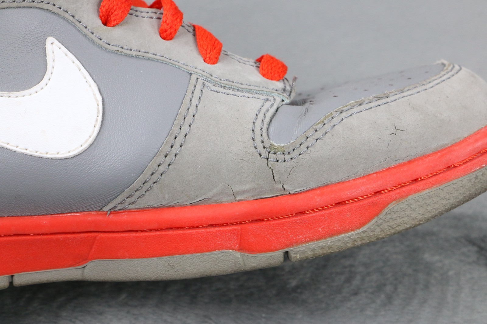 Nike SB Dunk High Light Charcoal Grey Orange Mens Size 7.5 Skate Shoes