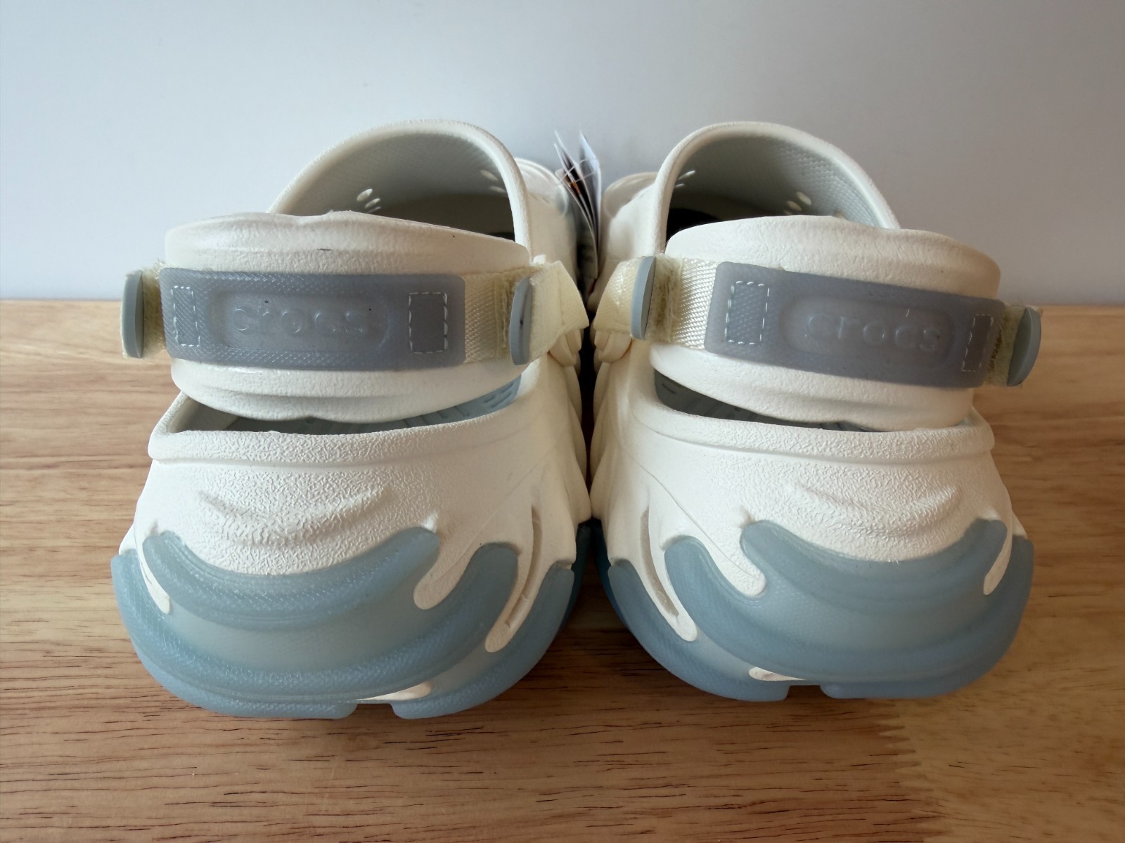 Crocs Echo Icey Ro Clog Bone White Blue Translucent Sole 211458-0WV W8 / M6 NWT