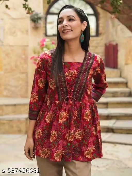 Printed Cotton Kurti/Tops/Tunics/Kurtas For Women’s Party Fashion Outfit Gift
