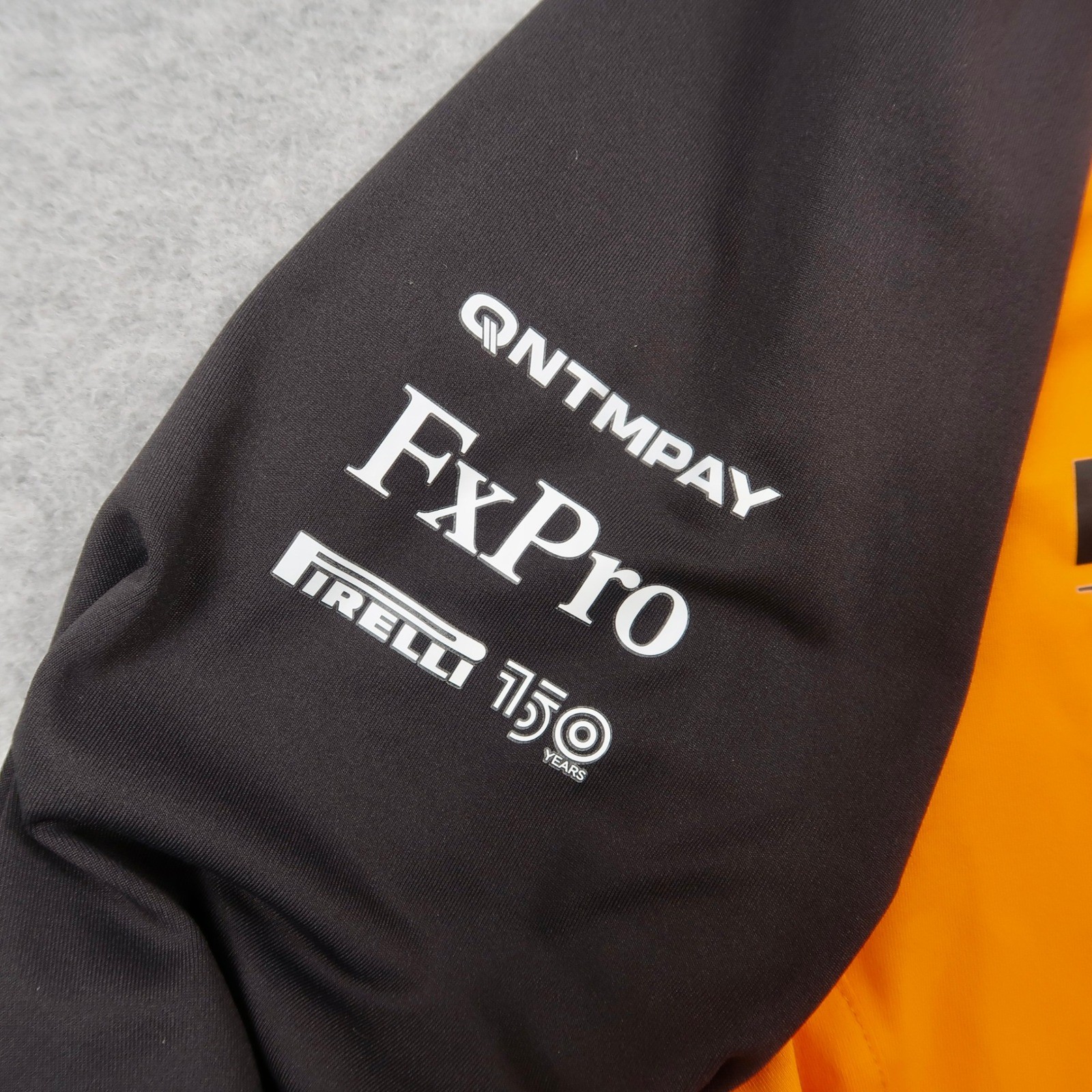 Castore McLaren Formula 1 Team Hoodie Mens Large Orange Black F1 Racing Pullover