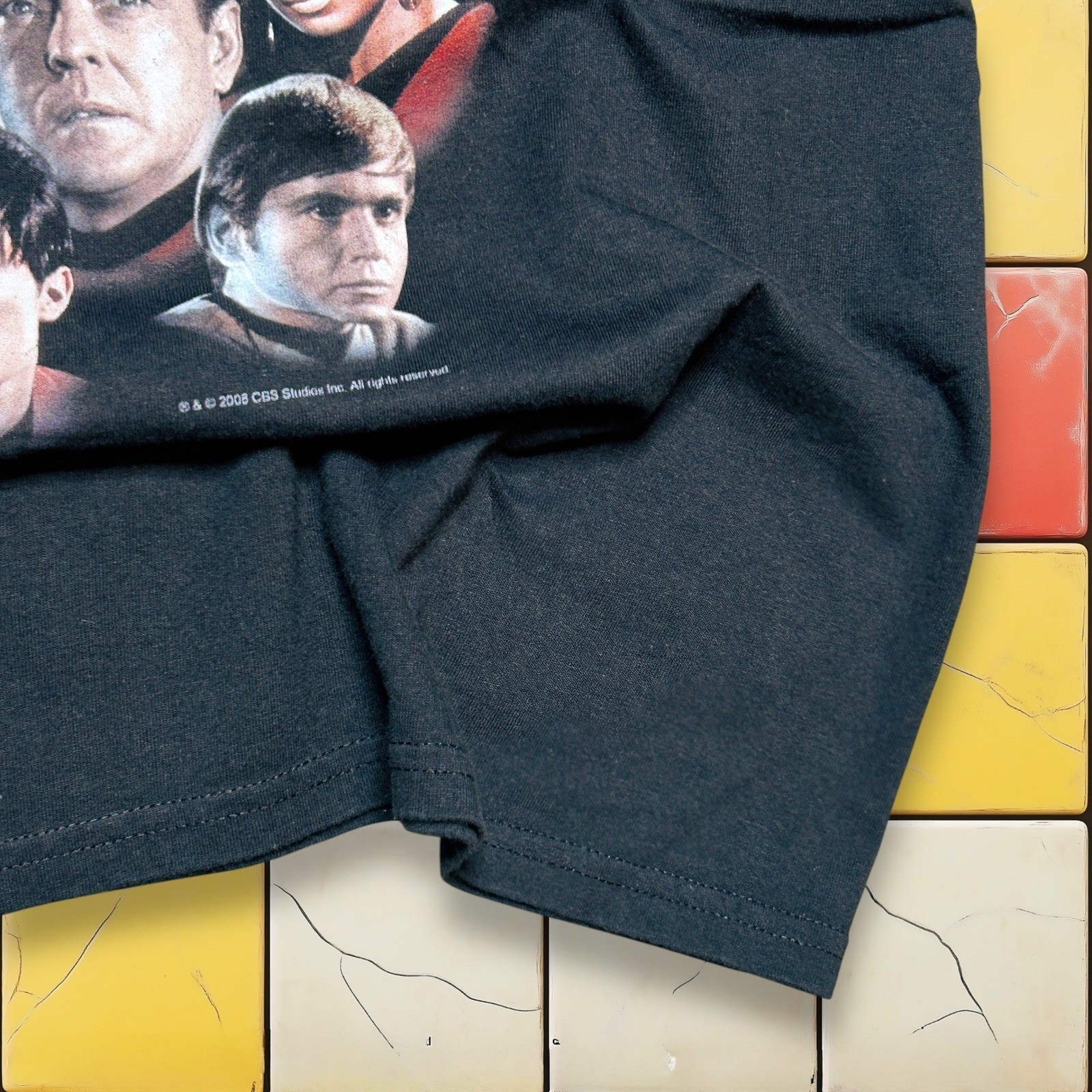 Vintage Star Trek Shirt Mens Large Black Y2K Spock Aliens Sci Fi TV Show Promo