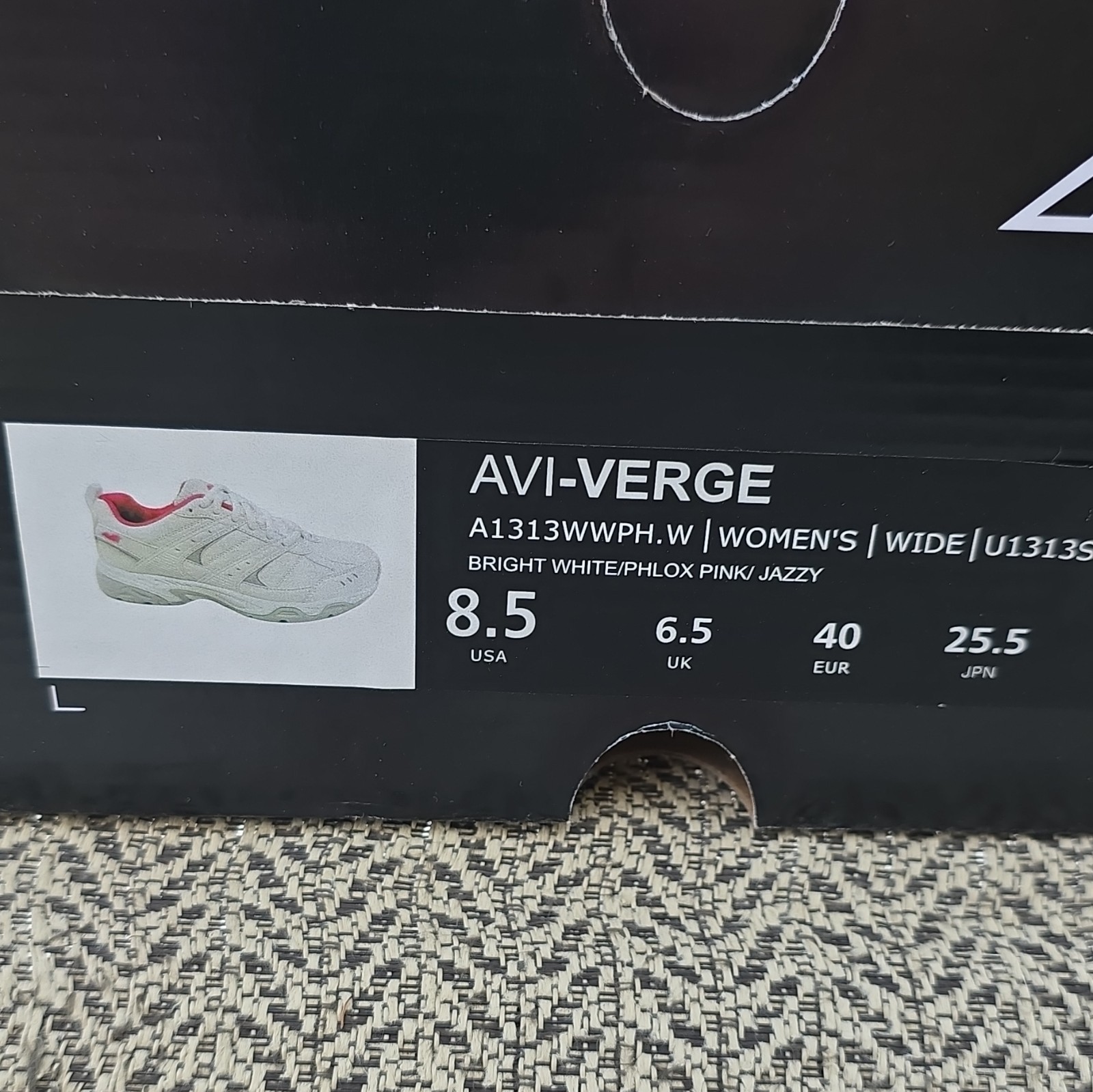 Avia Avi-Verge Women’s Wide Low Top Memory Foam Sneakers White/Pink A1313WWPH.W