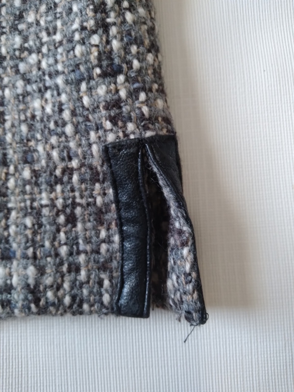 Sisley Gray Fully Lined Tweed Mini Length Wool Blend Skirt Women’s Size 44 US 10