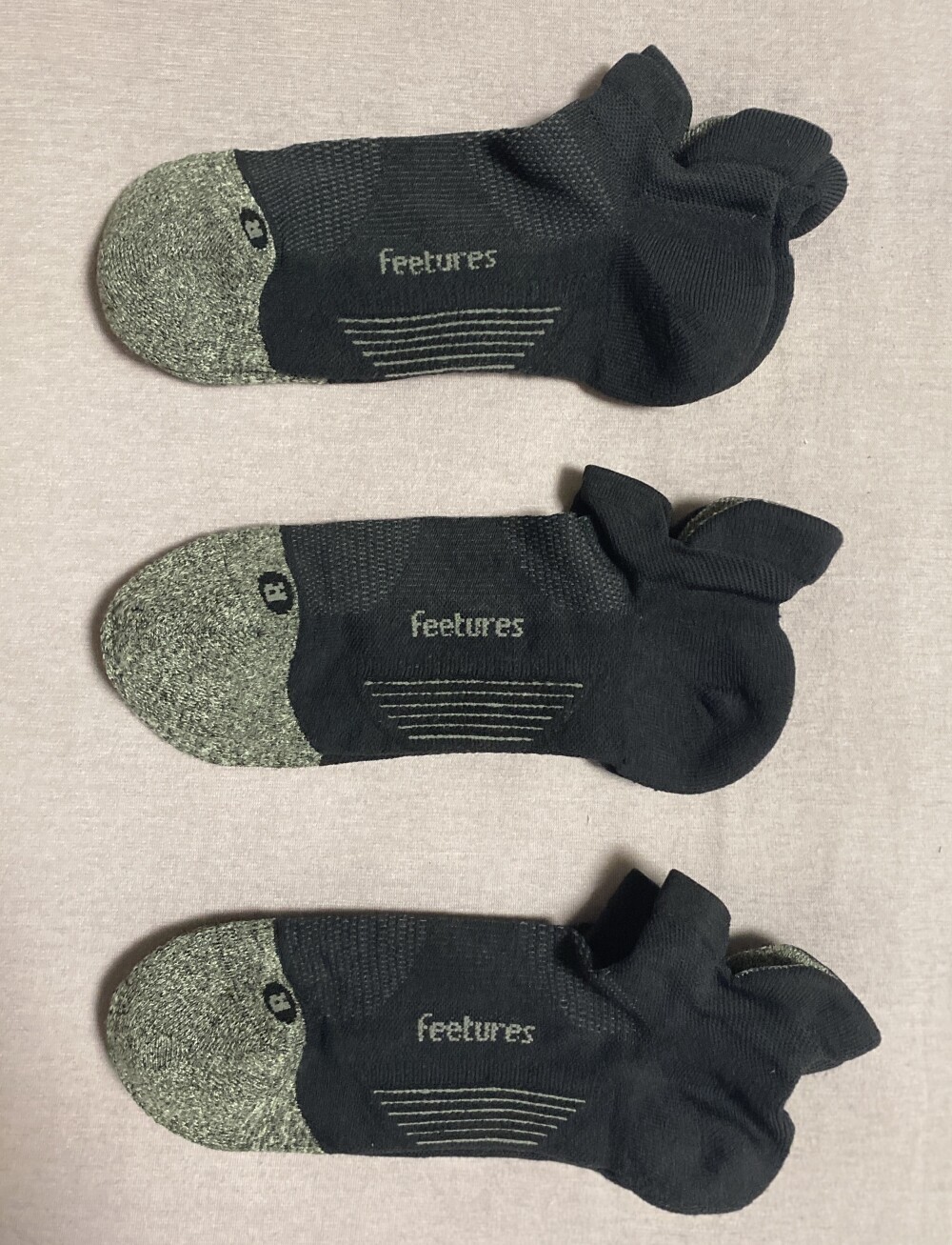Feetures 3 Pairs Elite Light Cushion No Show Tab Socks COMBO Multicolor S M L