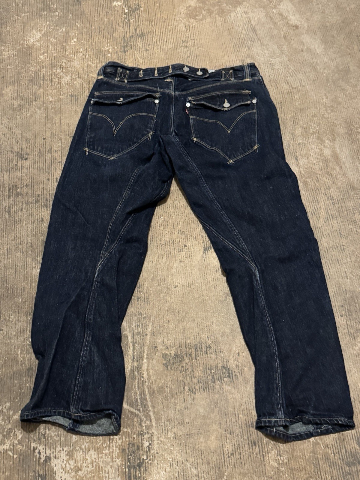 Vintage June 9 1999 RARE Levi’s Engineered Back Buckle Indigo 32×32