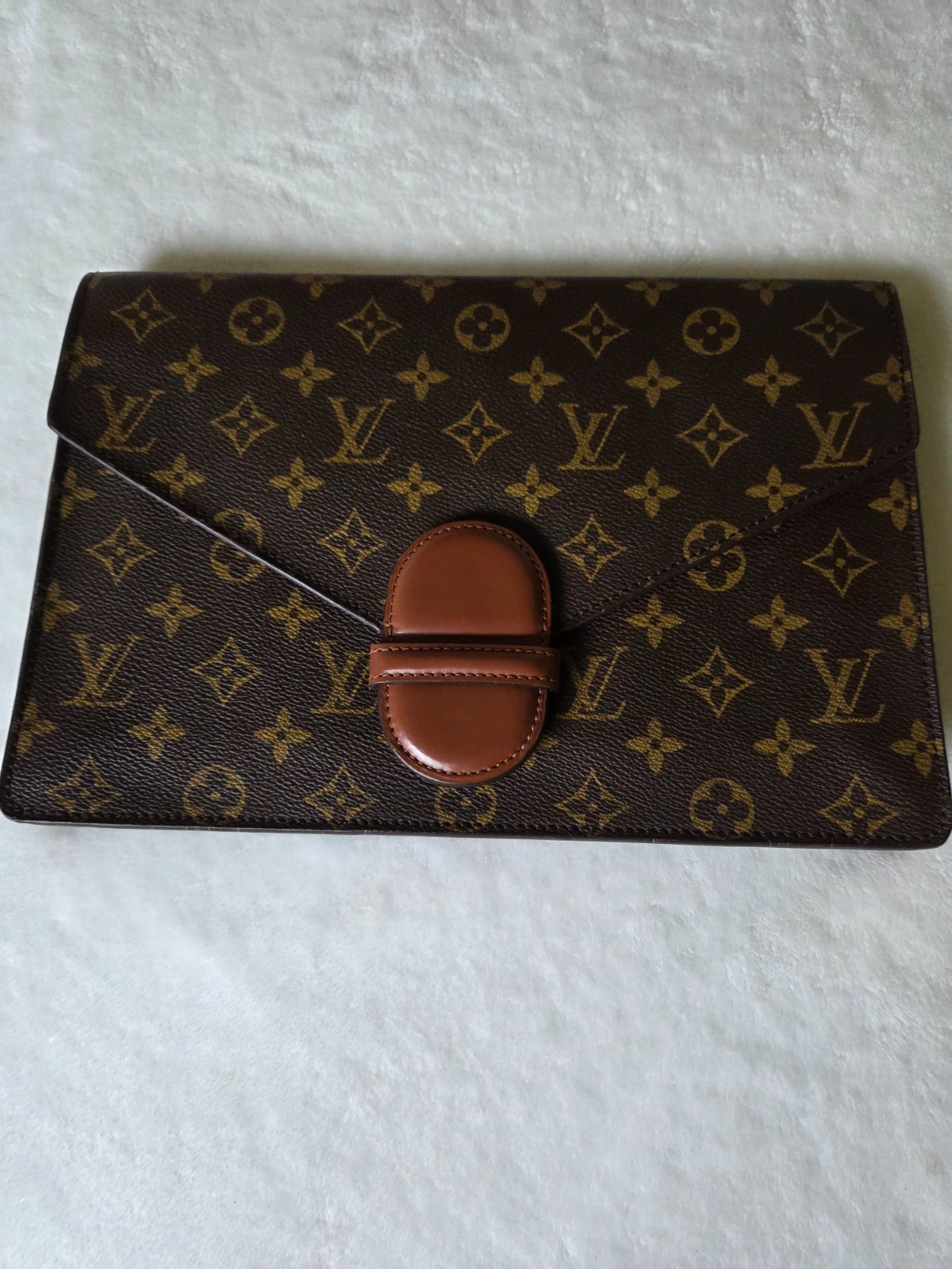 Louis Vuitton authentic pre owned ladies evening bag/clutch