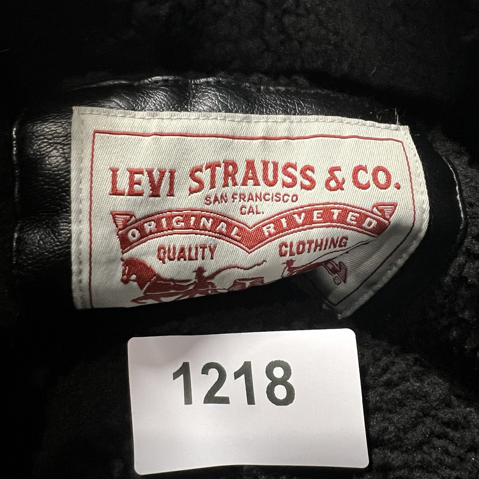 Levis Jacket Mens XL Black Faux Leather Insulated Sherpa Lined Bomber Moto