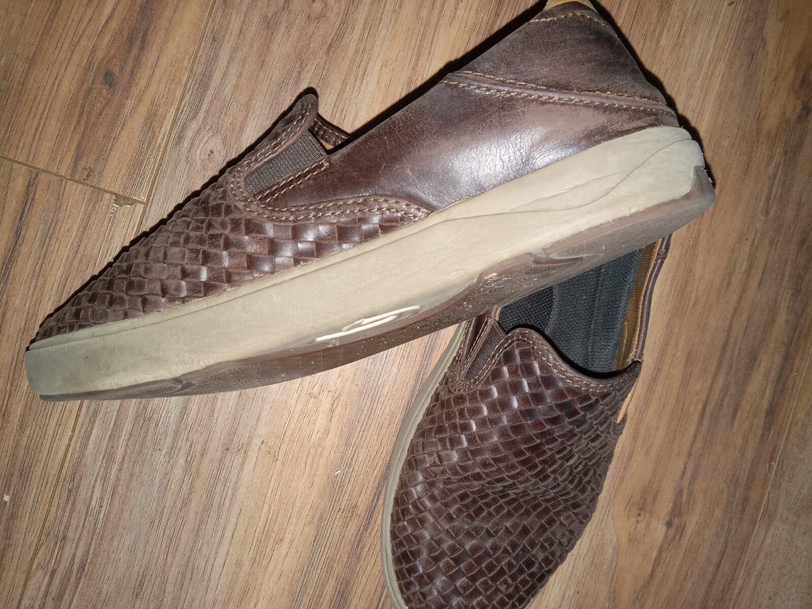 Olukai Laeahi Lauhala Dark Wood Brown Mens Slip On Sneakers Leather Size 8