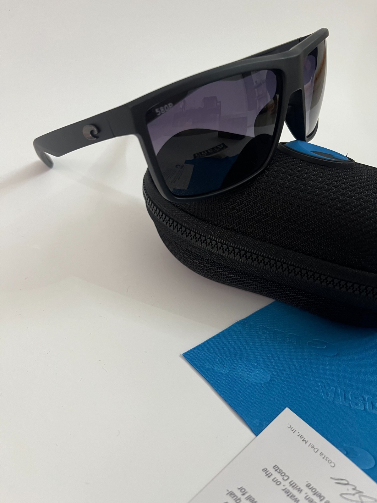 Costa Del Mar Men’s Rinconcito Matte Black /Gray Mirror Polarized Sunglasses 580
