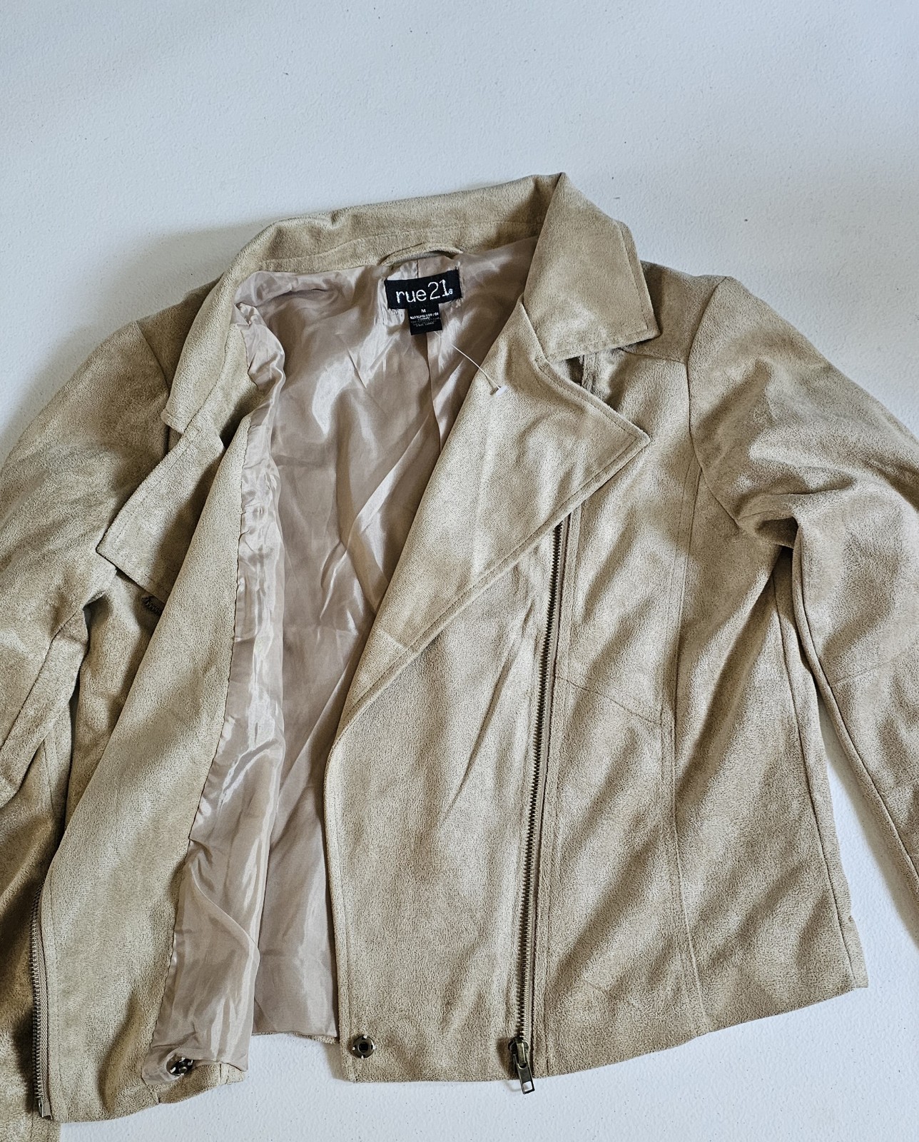 RUE 21 Apparel Faux Suede Jacket Tan Beige Zip Front Women’s Size M