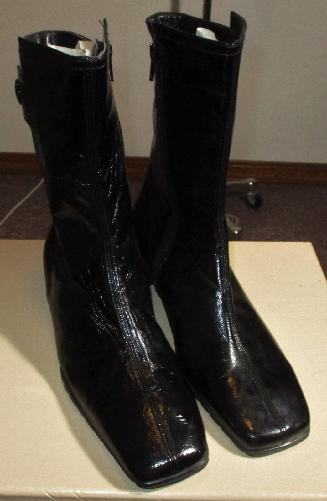 THERESIA M. Black Zip Faux Leather Boots Size 4.5 NWOT