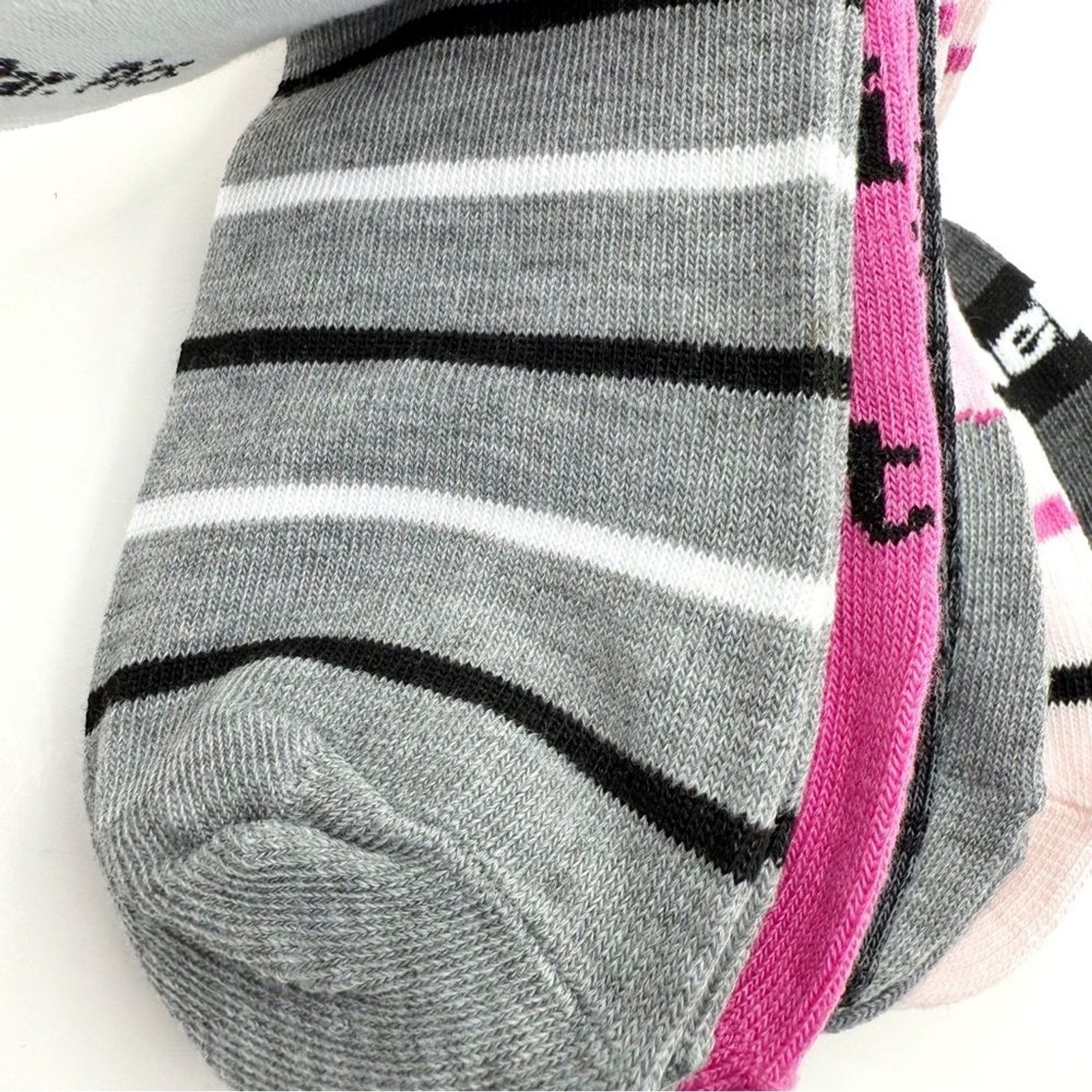 Clueless Movie Womens No Show Socks Pink Gray 90s As If Whatever Totally Cher