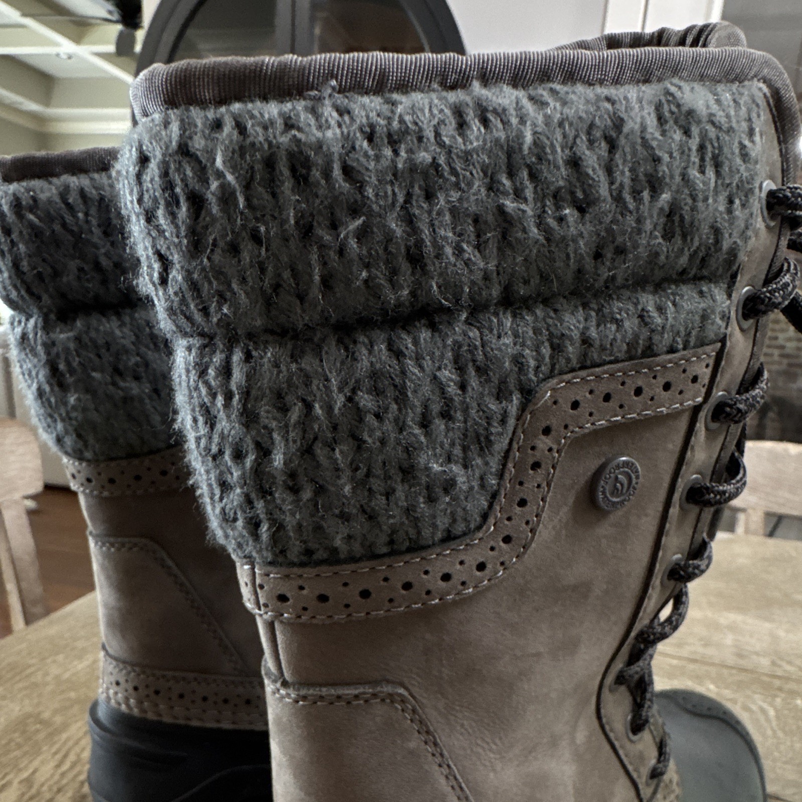 The North Face Shellista II Insulated Faux Fur Lined Lace-Up Snow Boots US 5